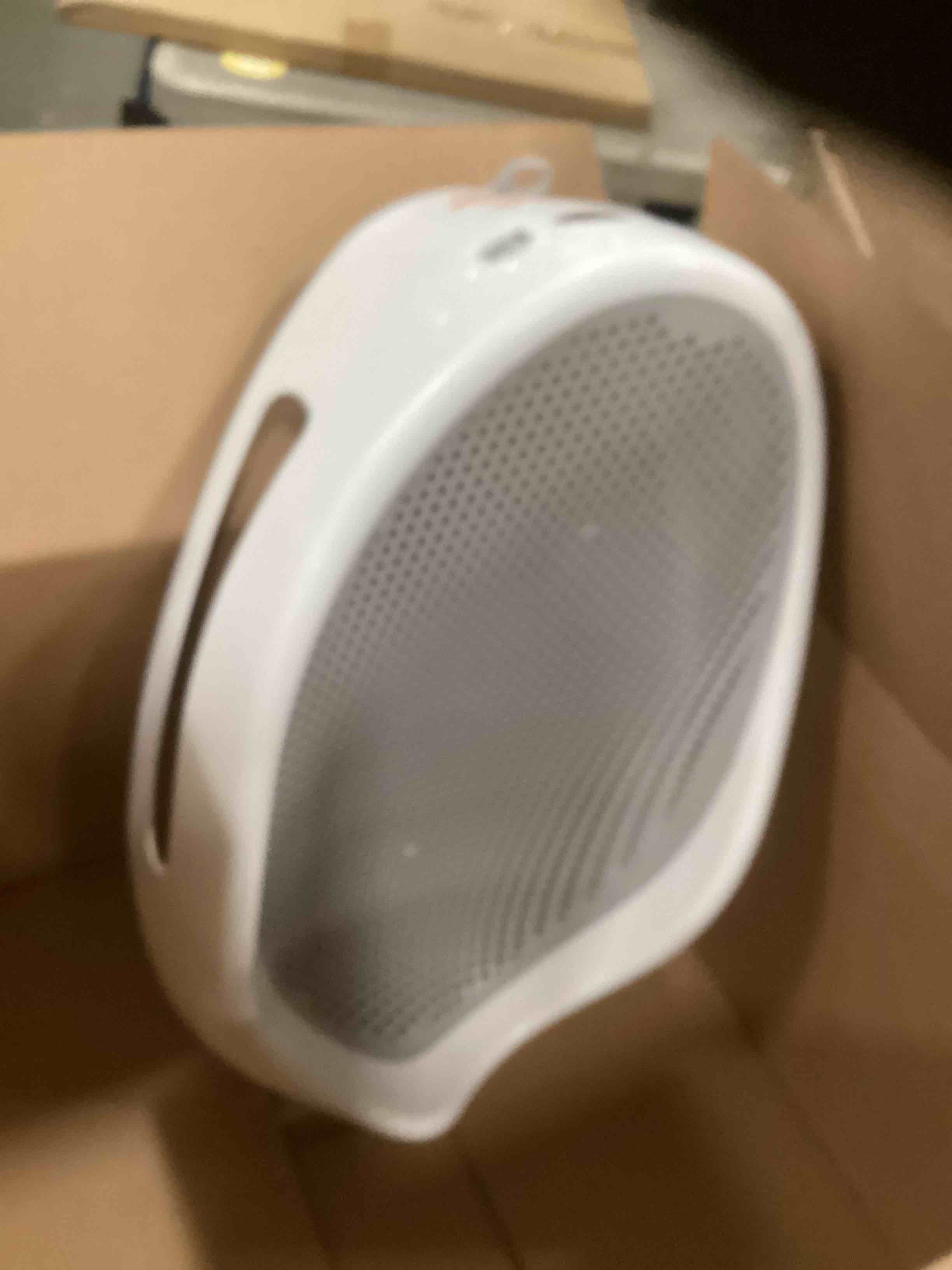 https://s3.amazonaws.com/lotting-images-prod/bidfta/TEA1295687_1741361142712.jpeg