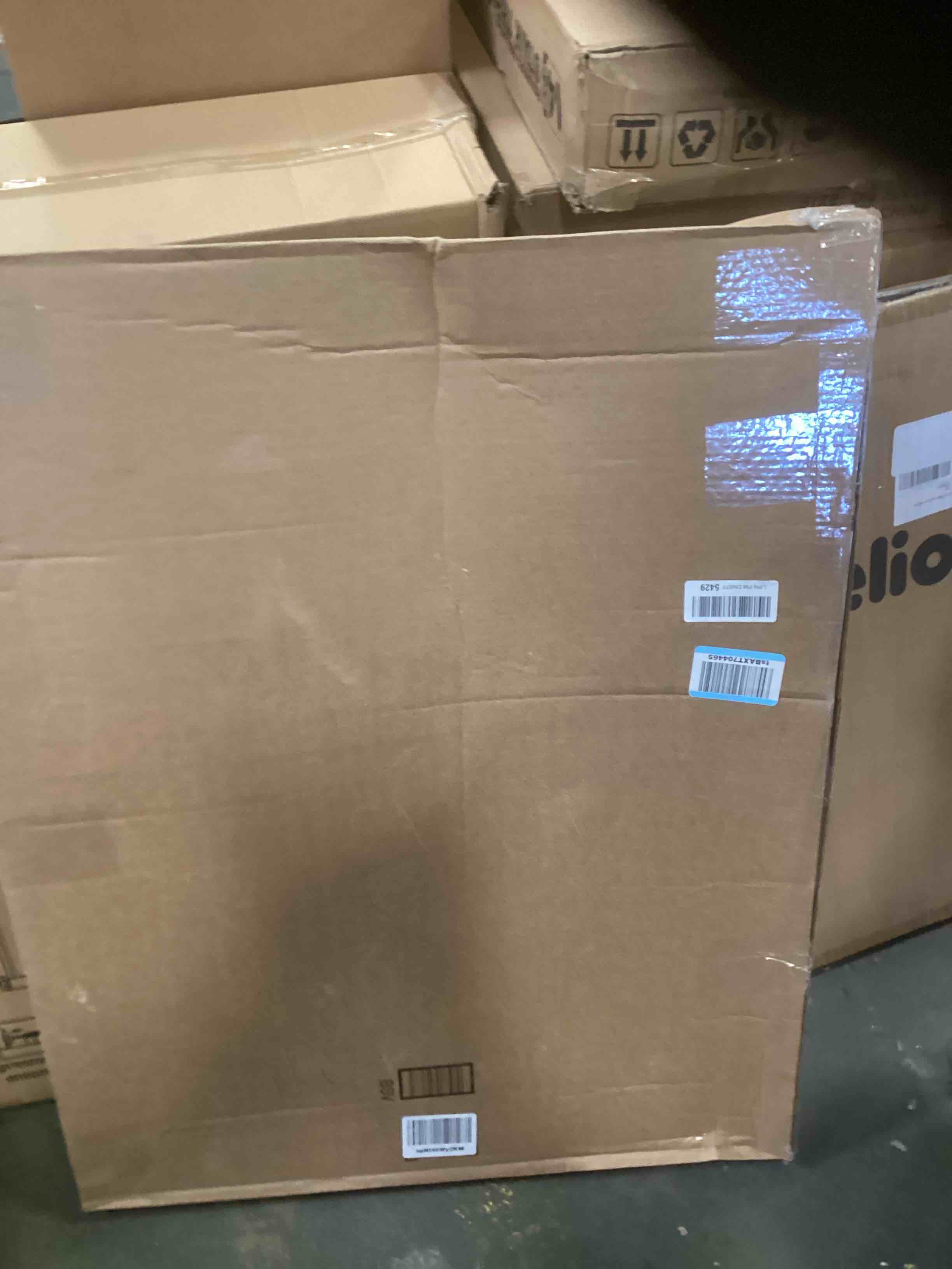https://s3.amazonaws.com/lotting-images-prod/bidfta/TEA1295847_1741628115042.jpeg