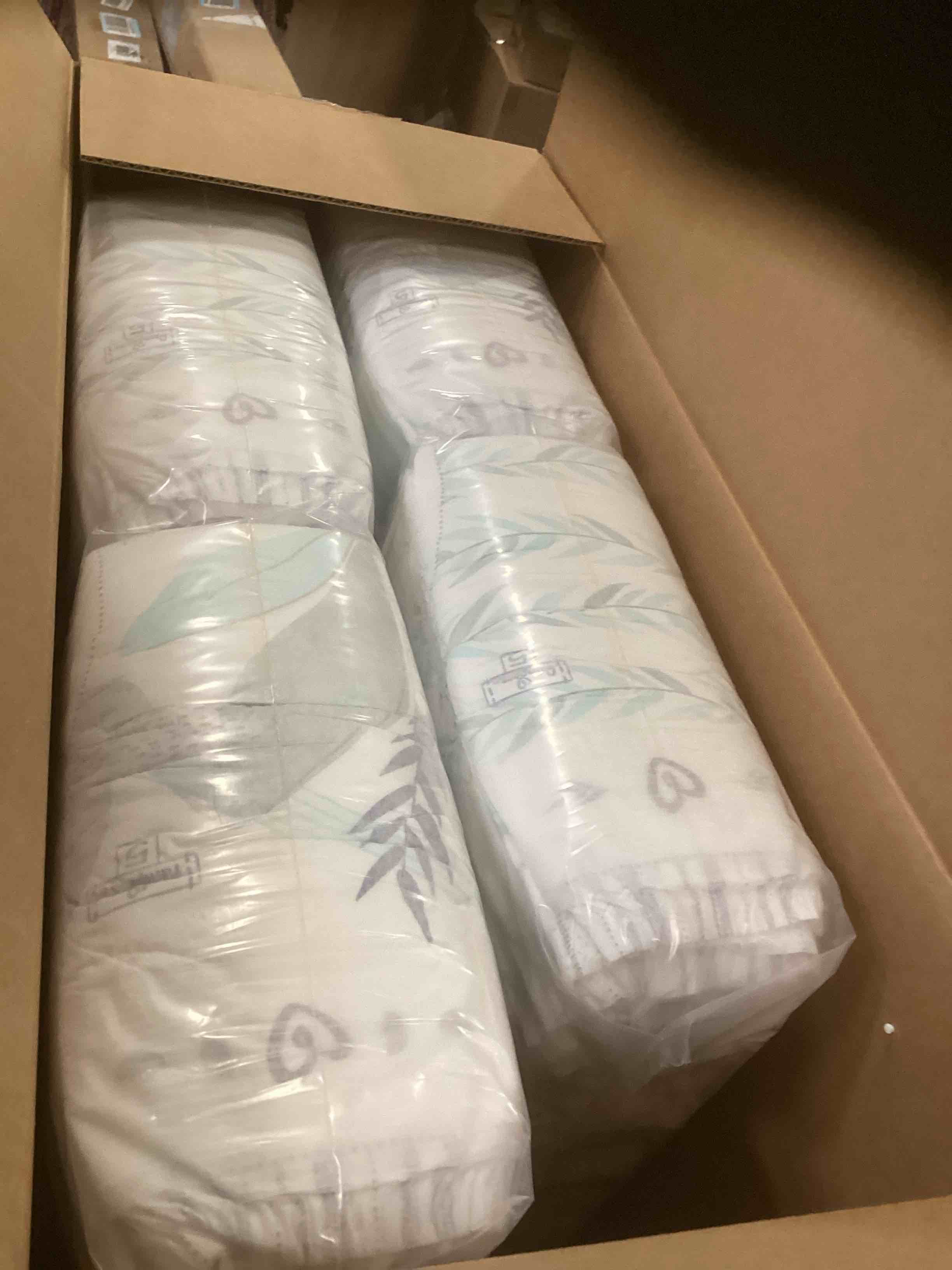 https://s3.amazonaws.com/lotting-images-prod/bidfta/TEA1295880_1741632980205.jpeg