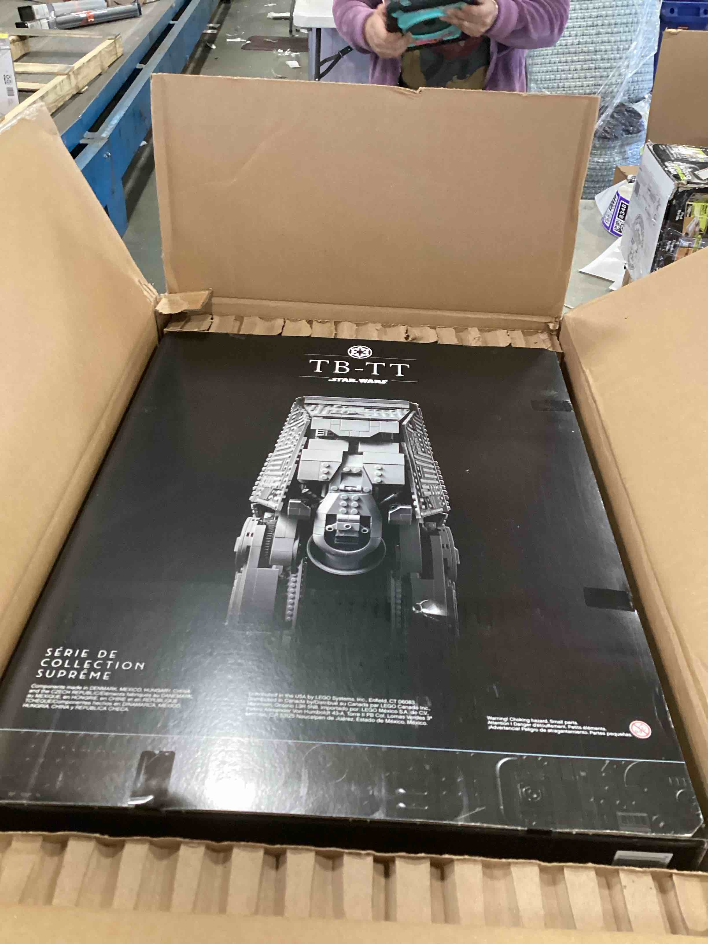 https://s3.amazonaws.com/lotting-images-prod/bidfta/TEA1296005_1741707303134.jpeg