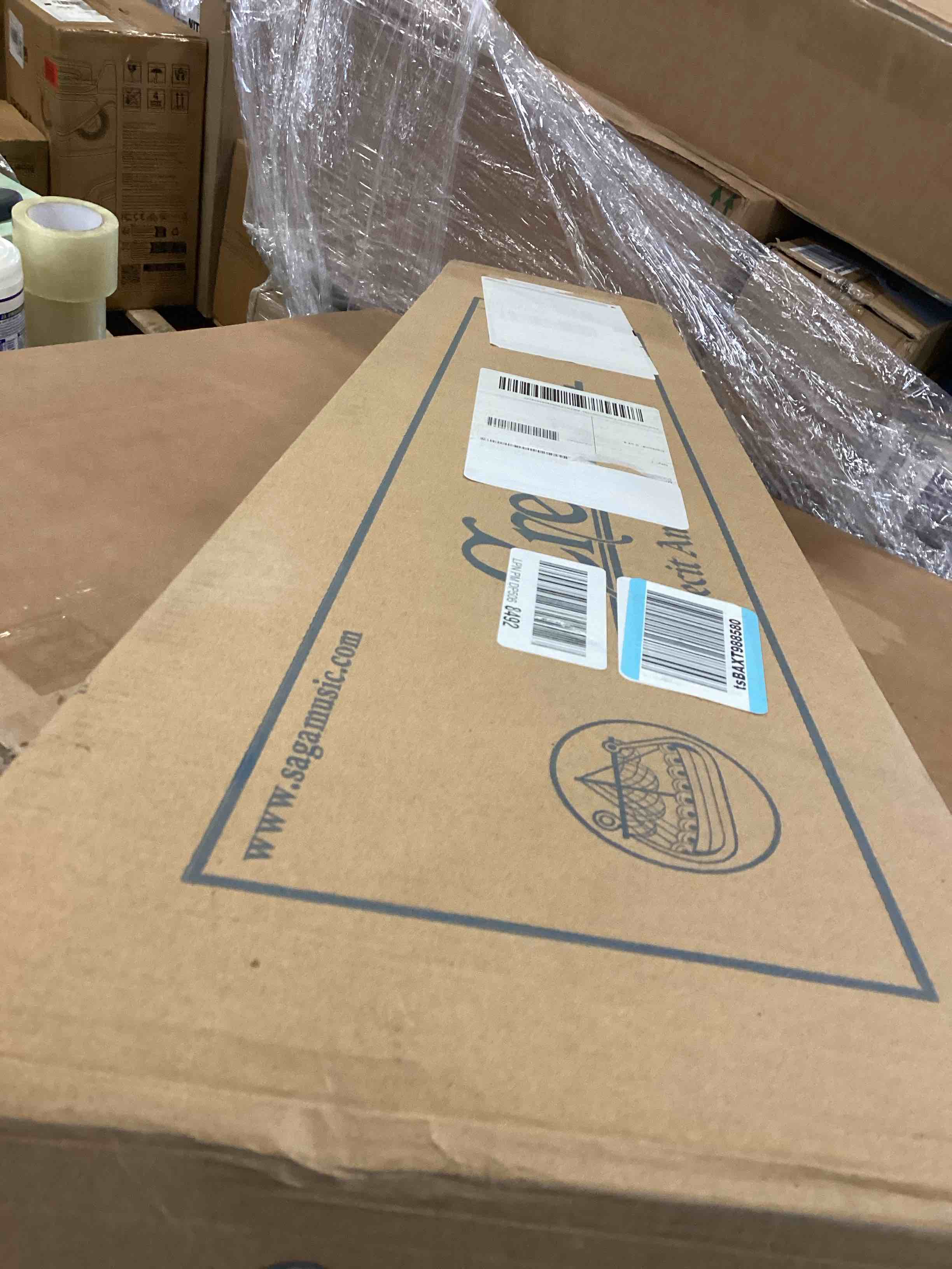https://s3.amazonaws.com/lotting-images-prod/bidfta/TEA1296430_1741882038797.jpeg