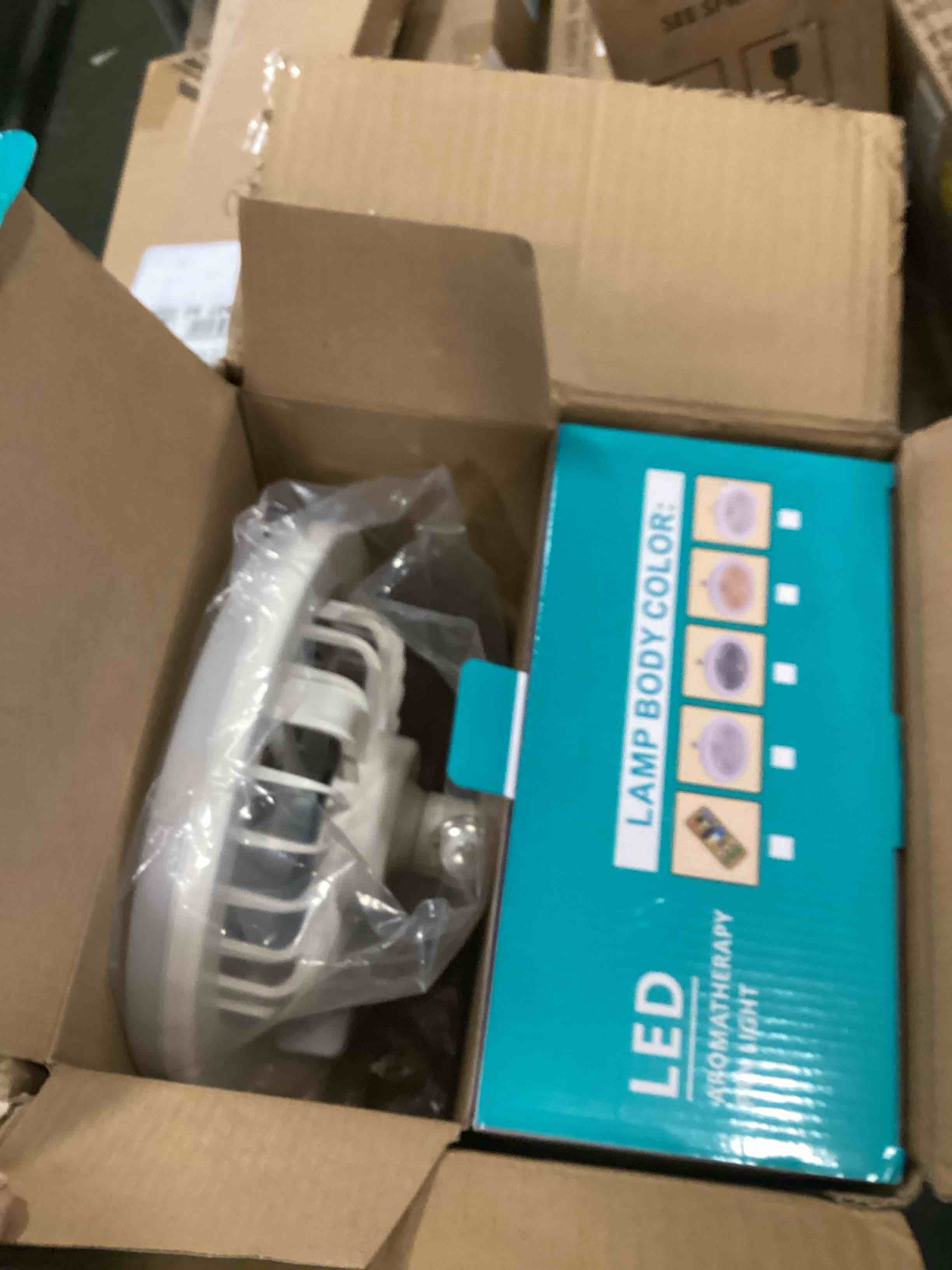 https://s3.amazonaws.com/lotting-images-prod/bidfta/TEA1296506_1741894431259.jpeg