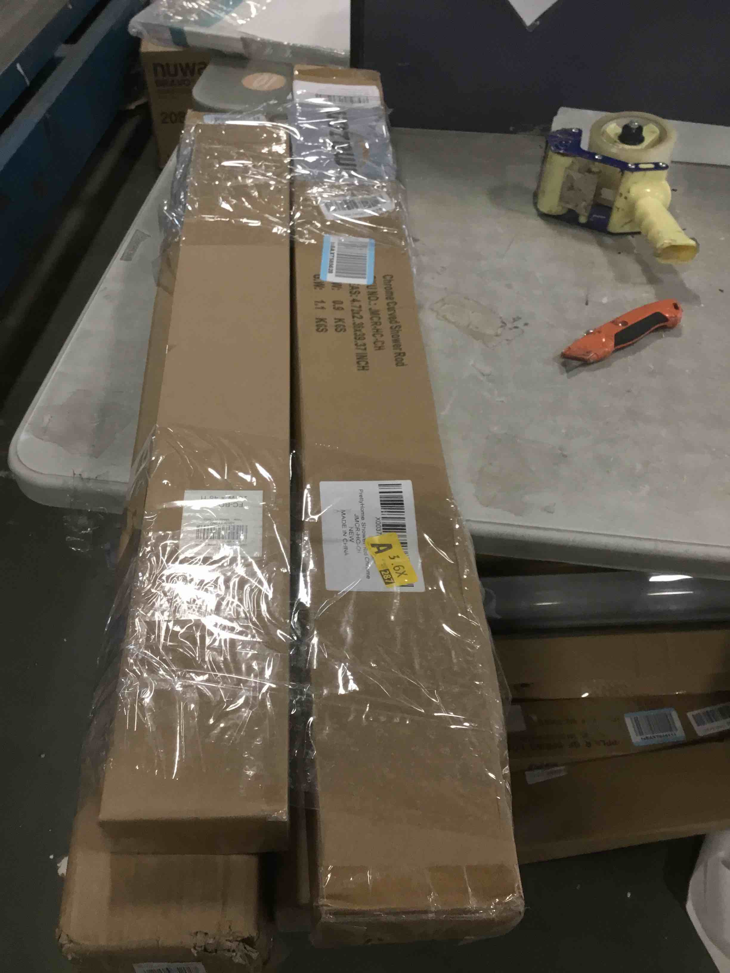 https://s3.amazonaws.com/lotting-images-prod/bidfta/TEA1297759_1741031565962.jpeg