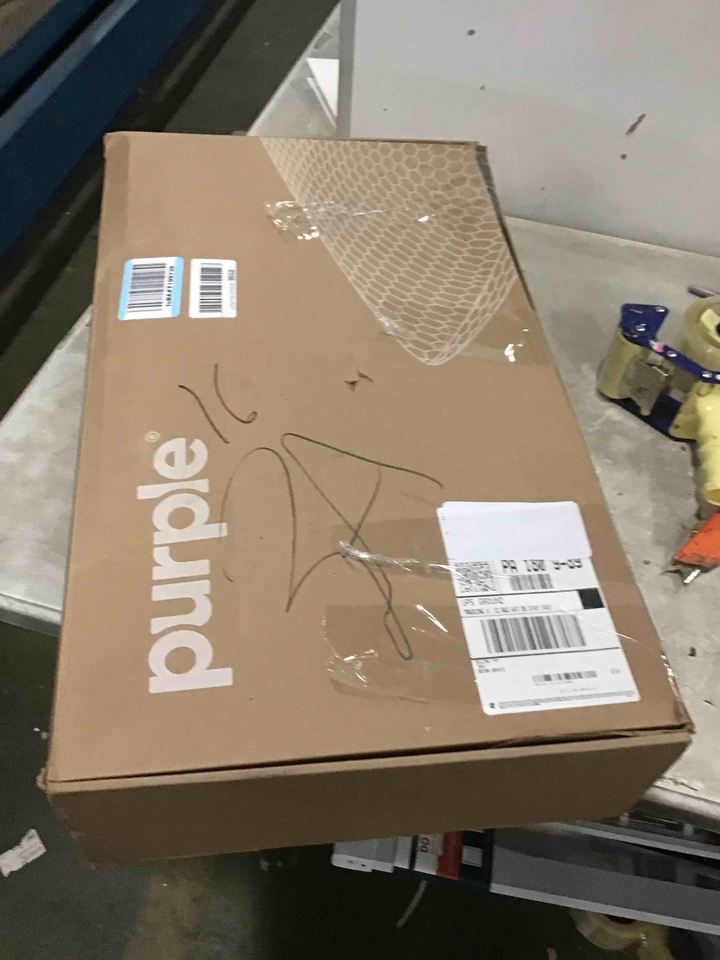 https://s3.amazonaws.com/lotting-images-prod/bidfta/TEA1298133_1741189142418.jpeg