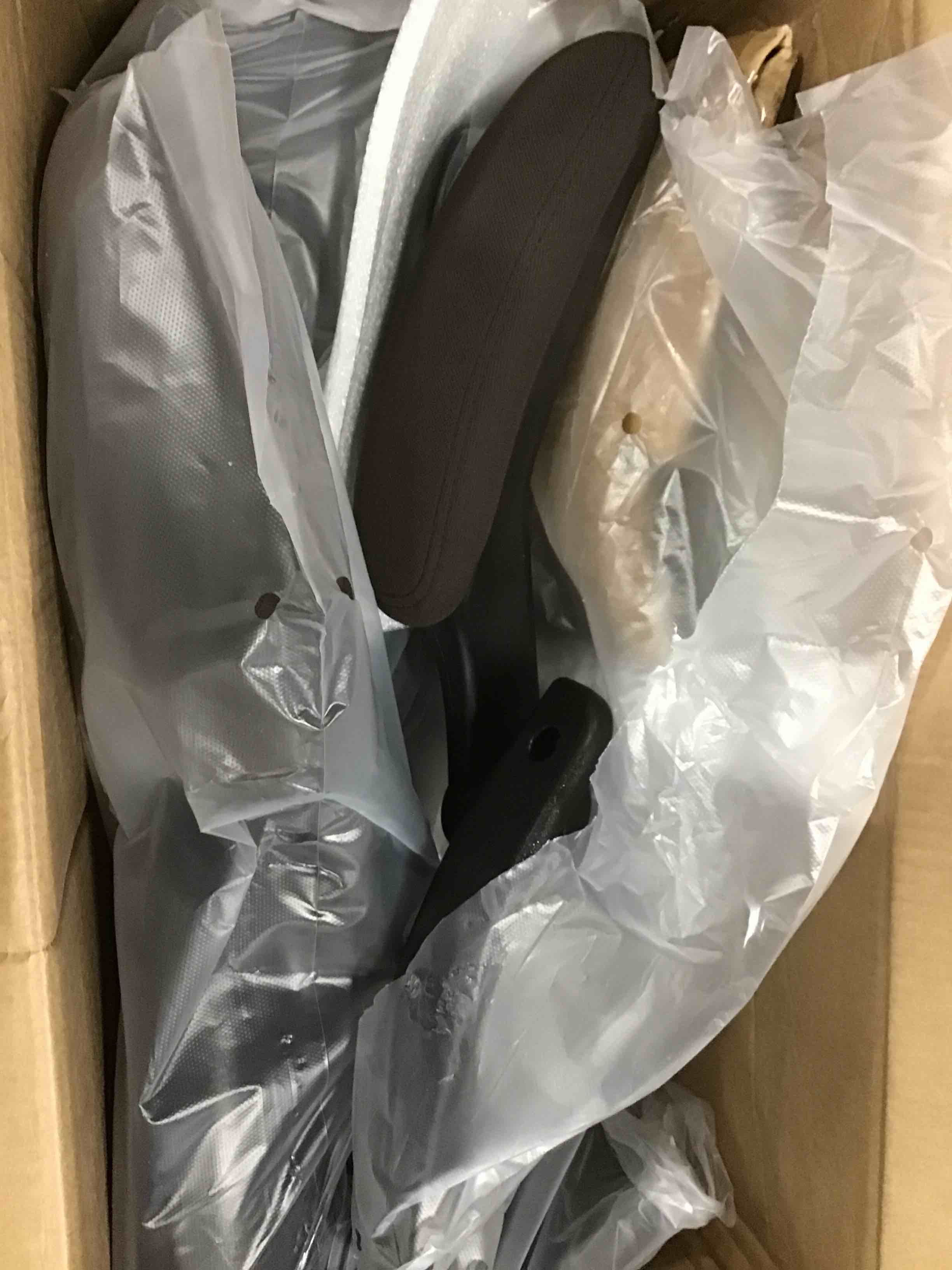 https://s3.amazonaws.com/lotting-images-prod/bidfta/TEA1298355_1741270994068.jpeg