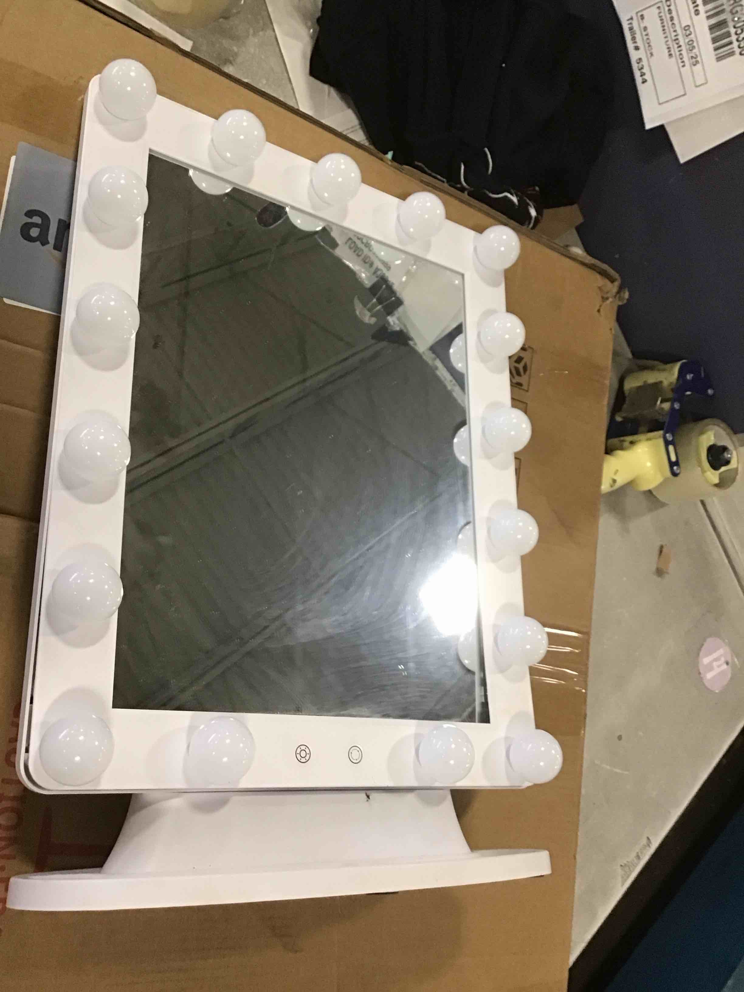 https://s3.amazonaws.com/lotting-images-prod/bidfta/TEA1298411_1741276994426.jpeg