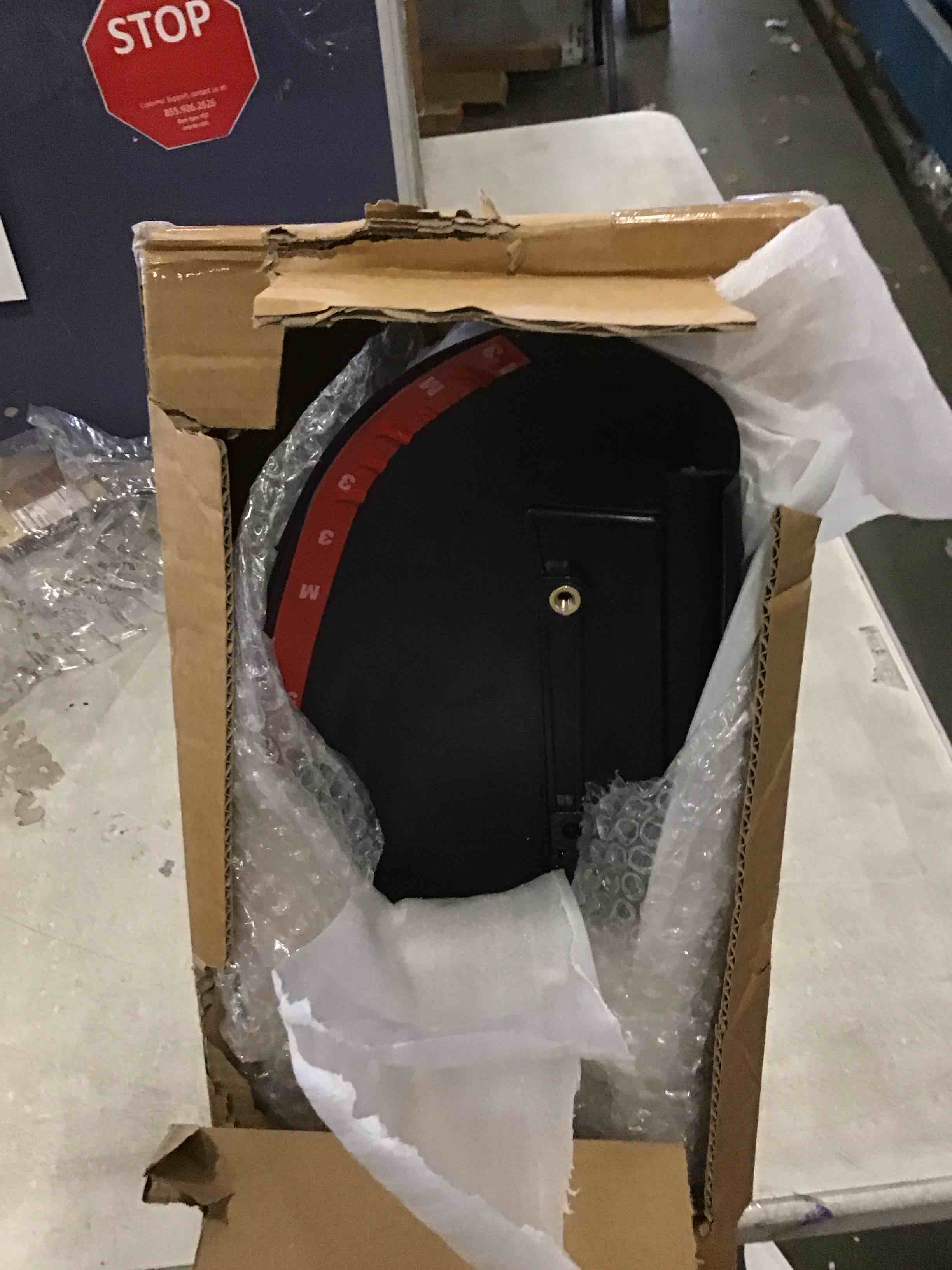https://s3.amazonaws.com/lotting-images-prod/bidfta/TEA1298492_1741288631242.jpeg