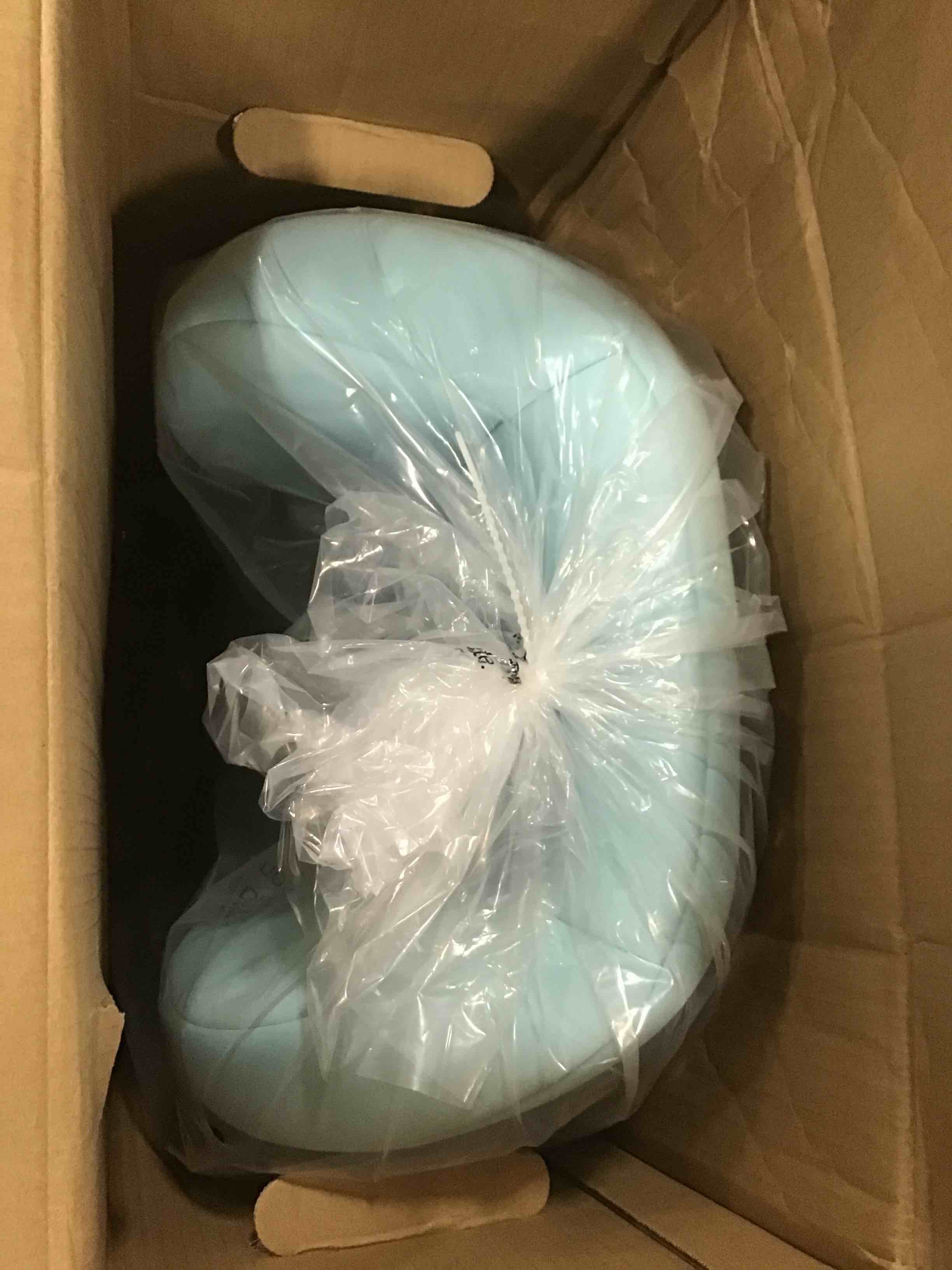 https://s3.amazonaws.com/lotting-images-prod/bidfta/TEA1298588_1741356508515.jpeg