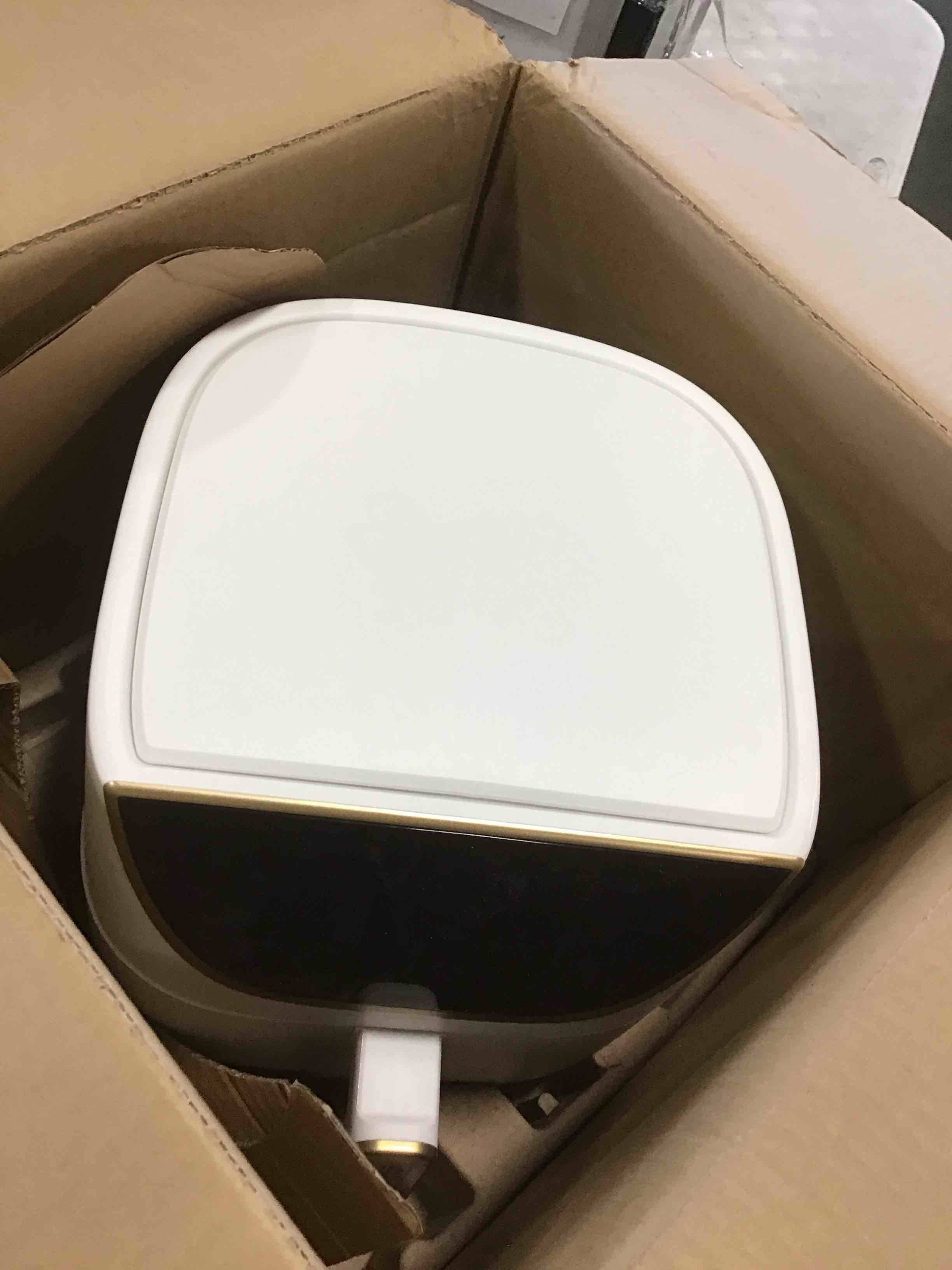 https://s3.amazonaws.com/lotting-images-prod/bidfta/TEA1298950_1741701238418.jpeg