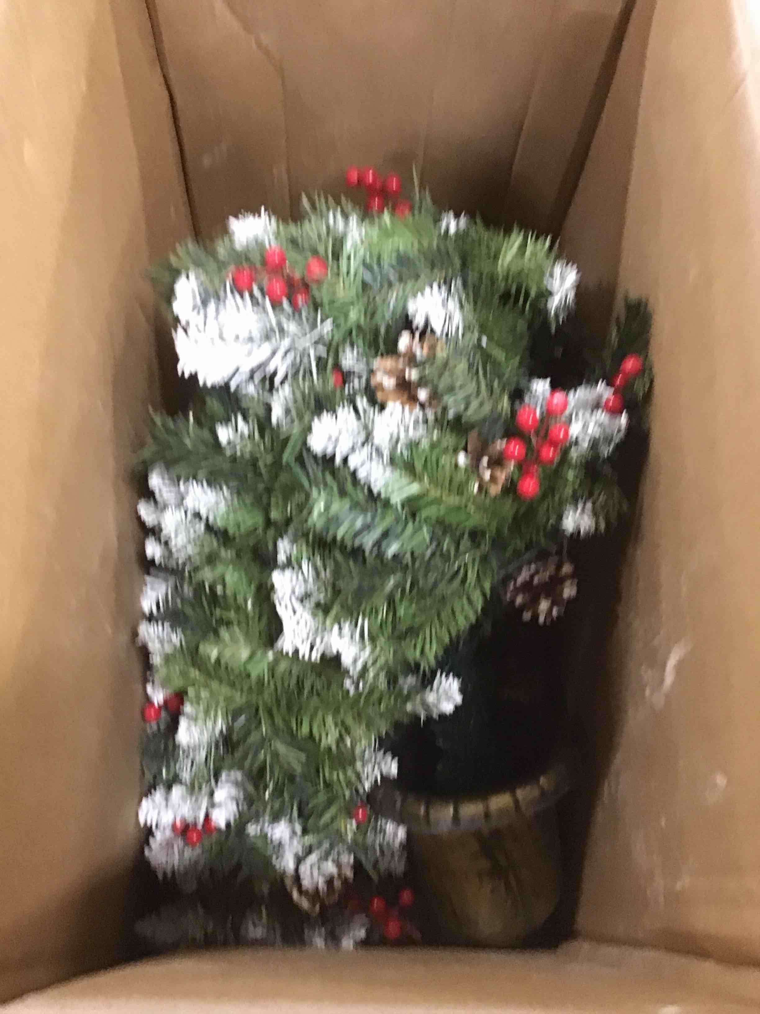 https://s3.amazonaws.com/lotting-images-prod/bidfta/TEA1298954_1741703135284.jpeg