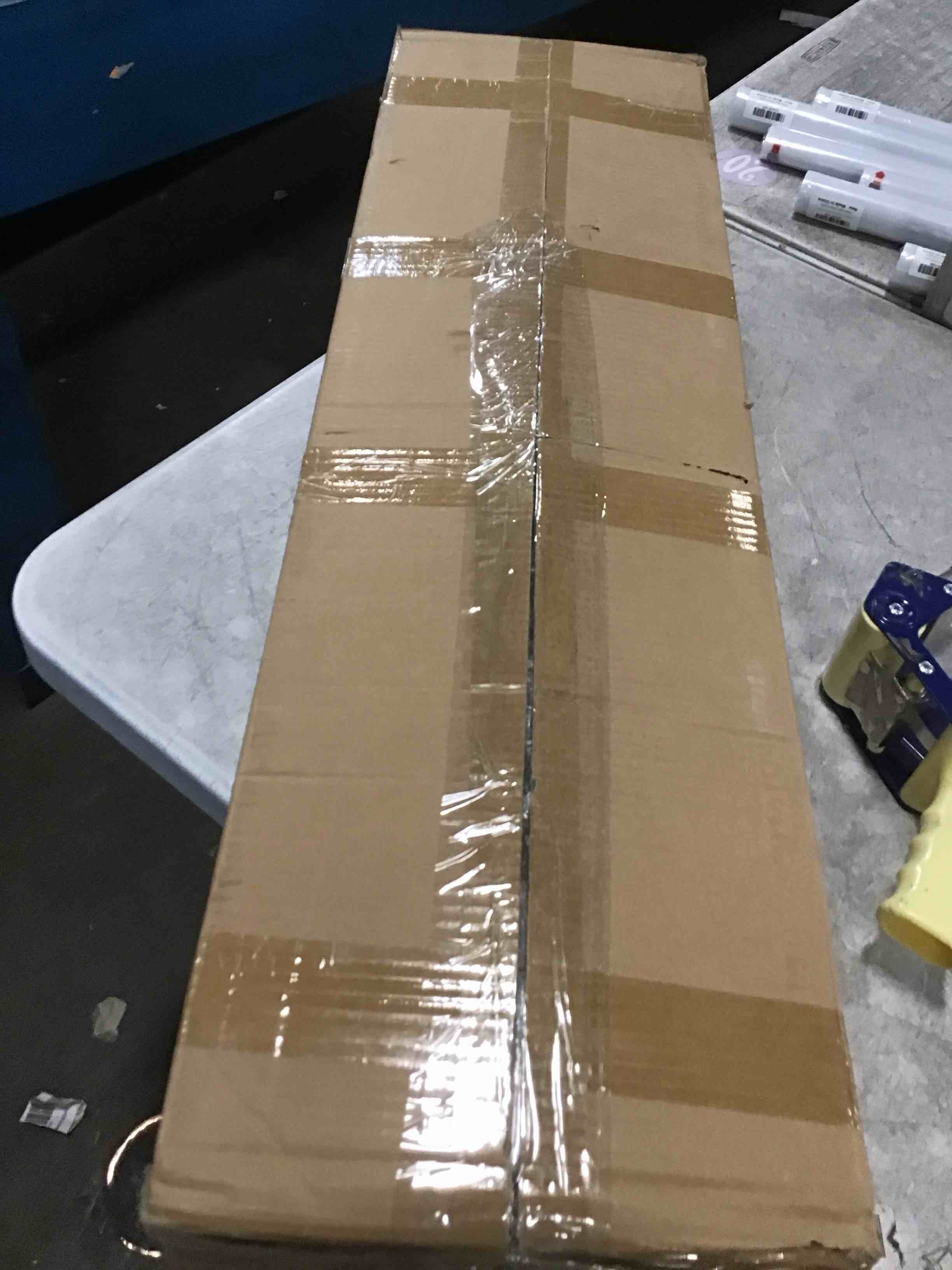https://s3.amazonaws.com/lotting-images-prod/bidfta/TEA1299268_1741803326205.jpeg