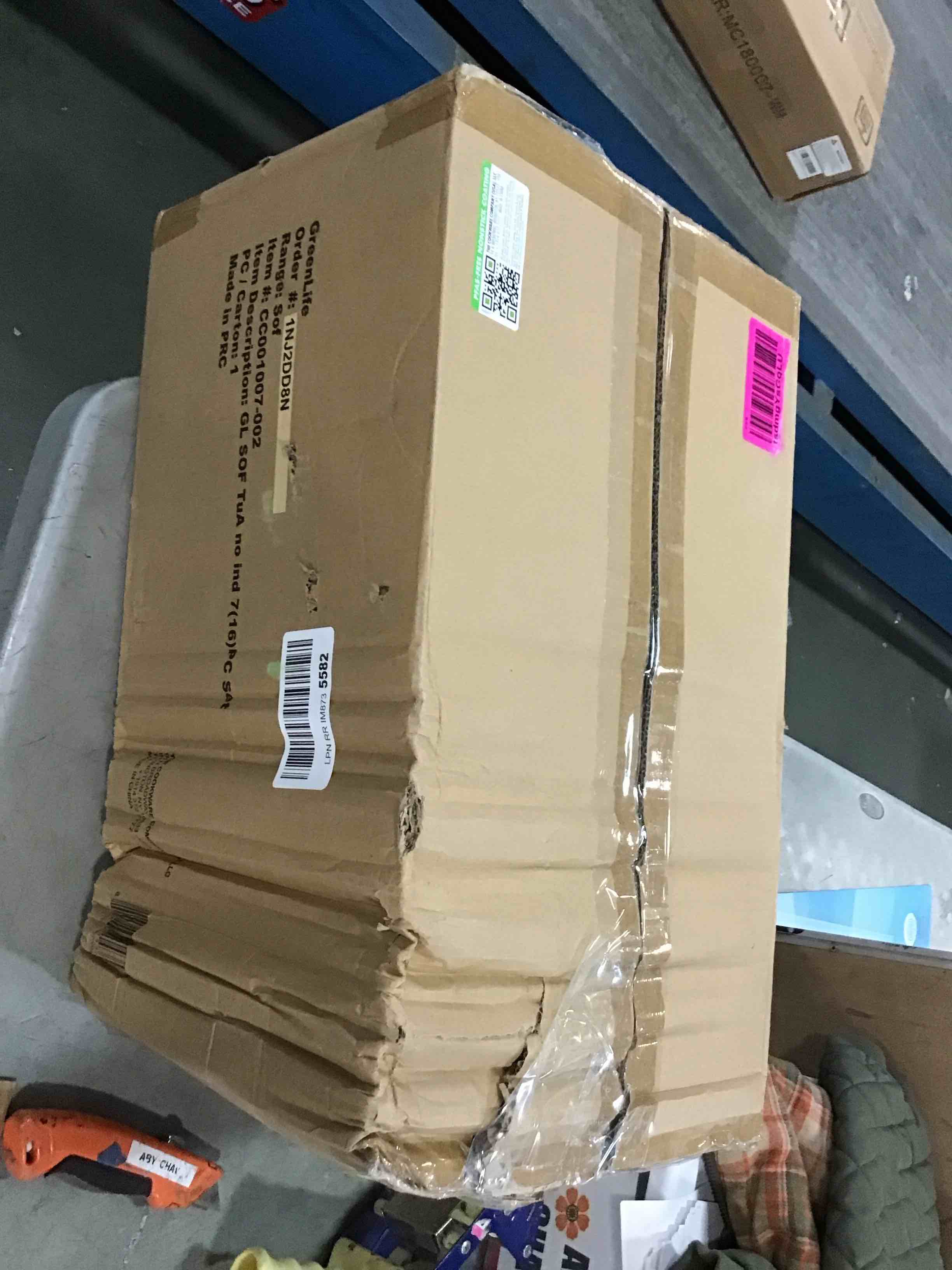 https://s3.amazonaws.com/lotting-images-prod/bidfta/TEA1299608_1742227709178.jpeg