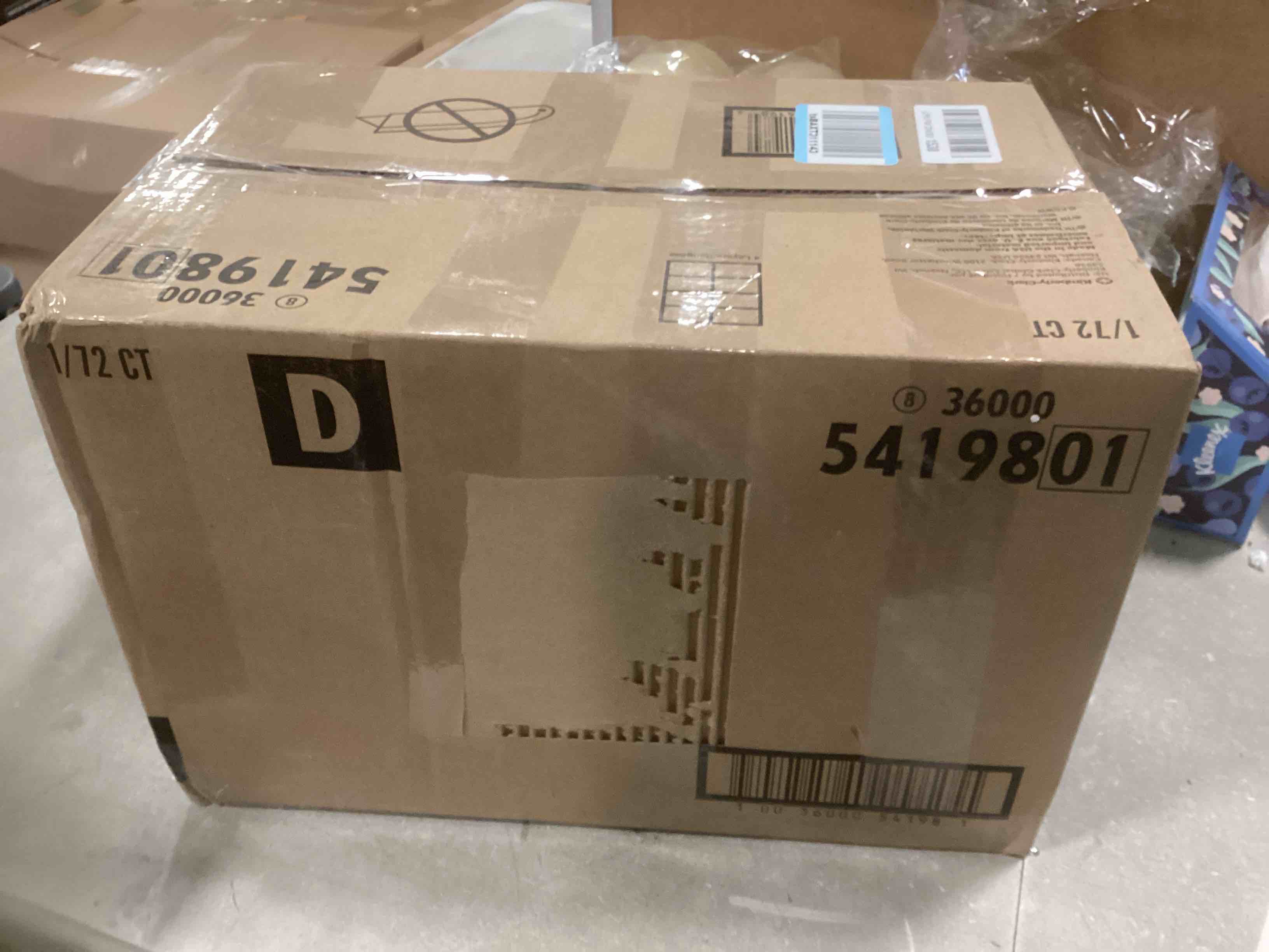 https://s3.amazonaws.com/lotting-images-prod/bidfta/TEA1300332_1741190307487.jpeg