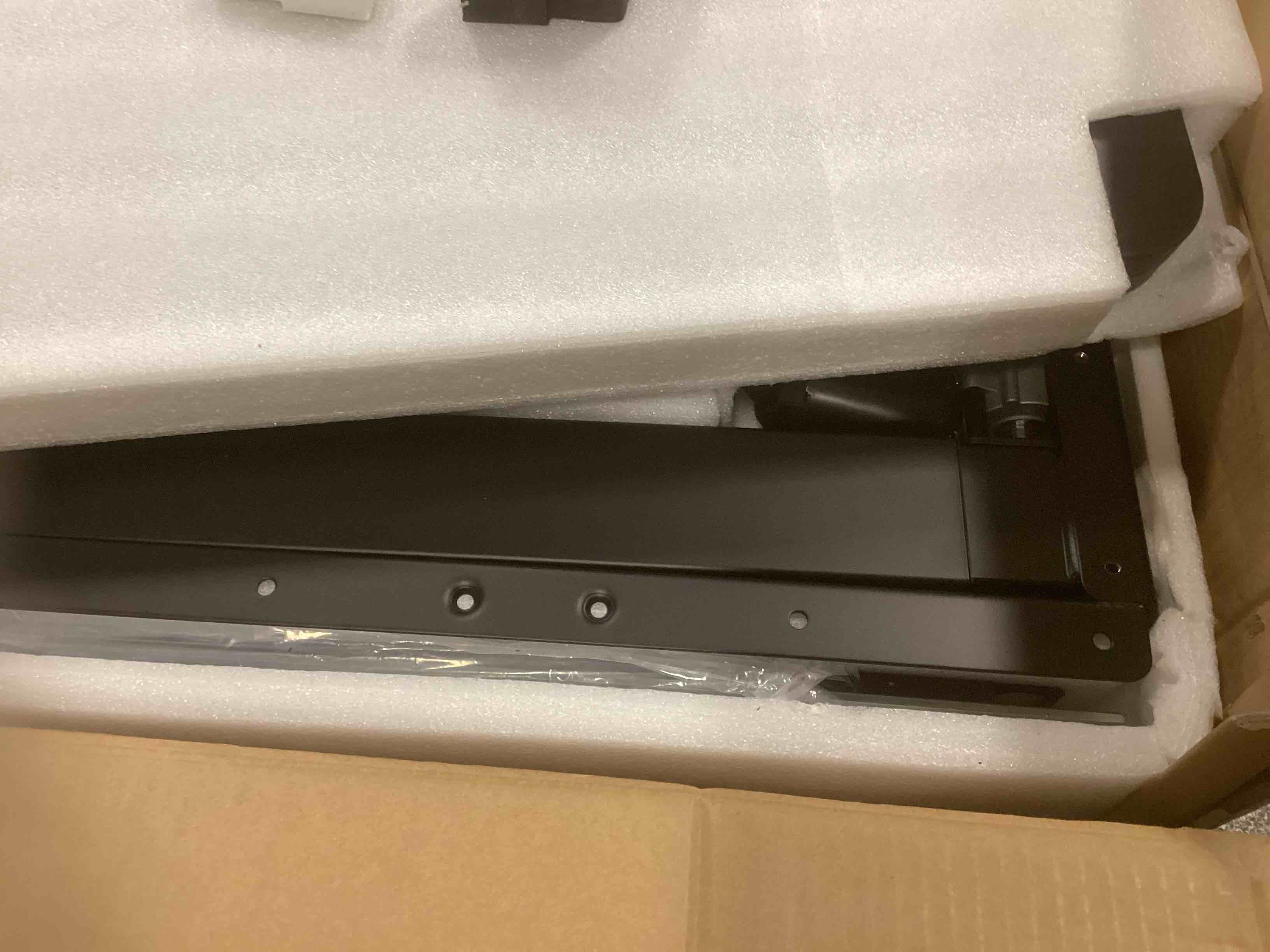 https://s3.amazonaws.com/lotting-images-prod/bidfta/TEA1300362_1741194282472.jpeg