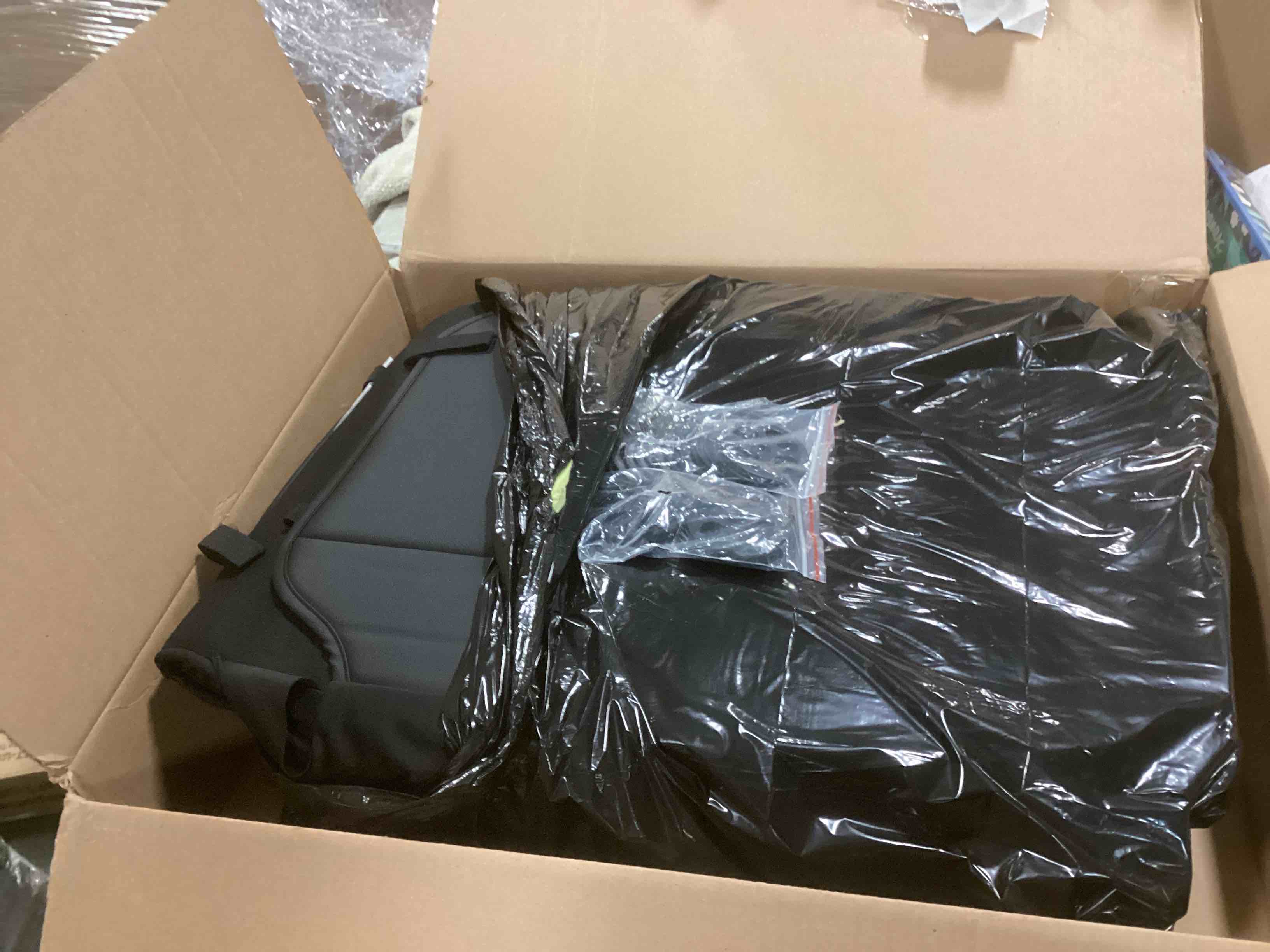 https://s3.amazonaws.com/lotting-images-prod/bidfta/TEA1300404_1741203233277.jpeg