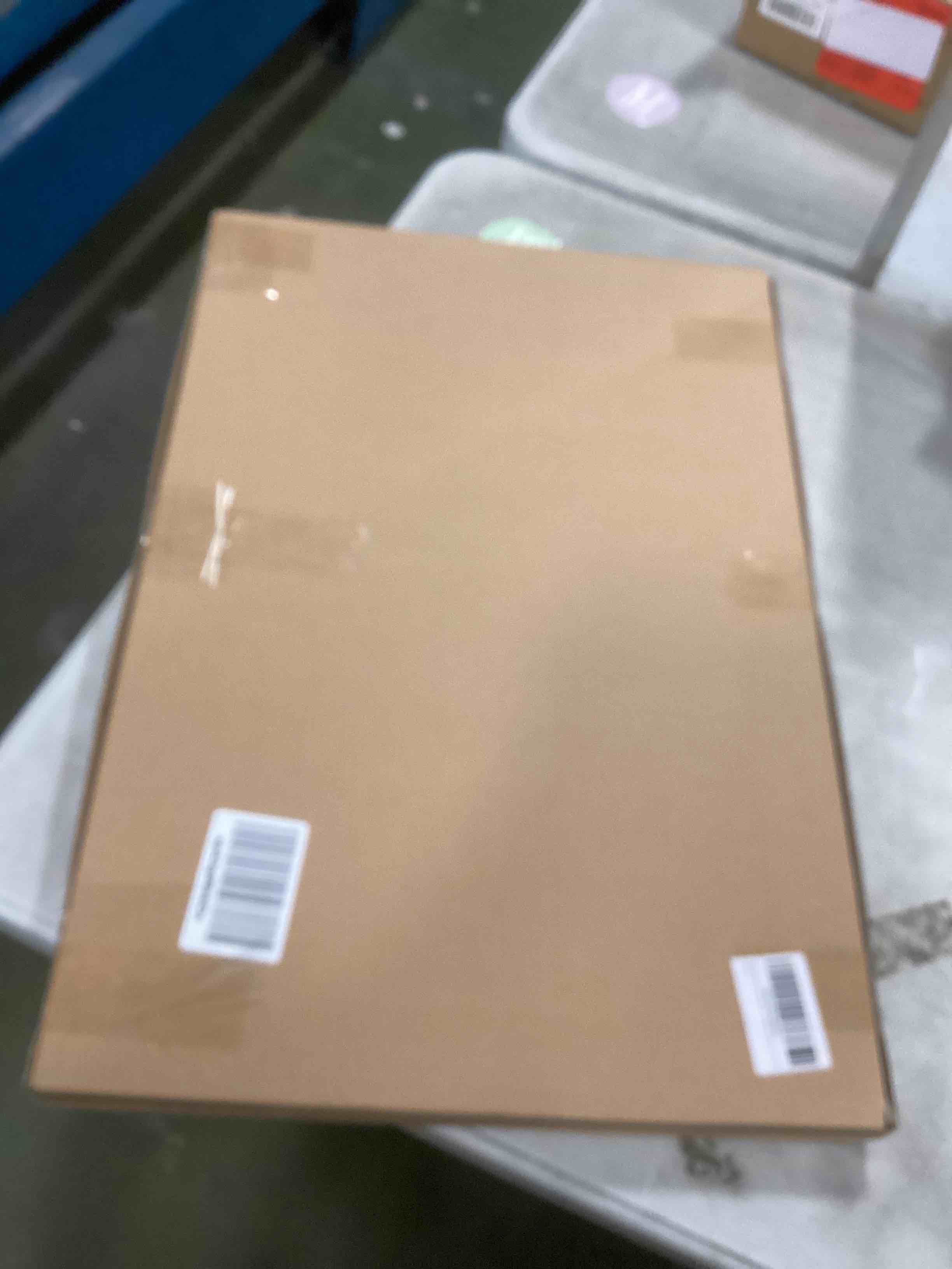 https://s3.amazonaws.com/lotting-images-prod/bidfta/TEA1300906_1741609960929.jpeg