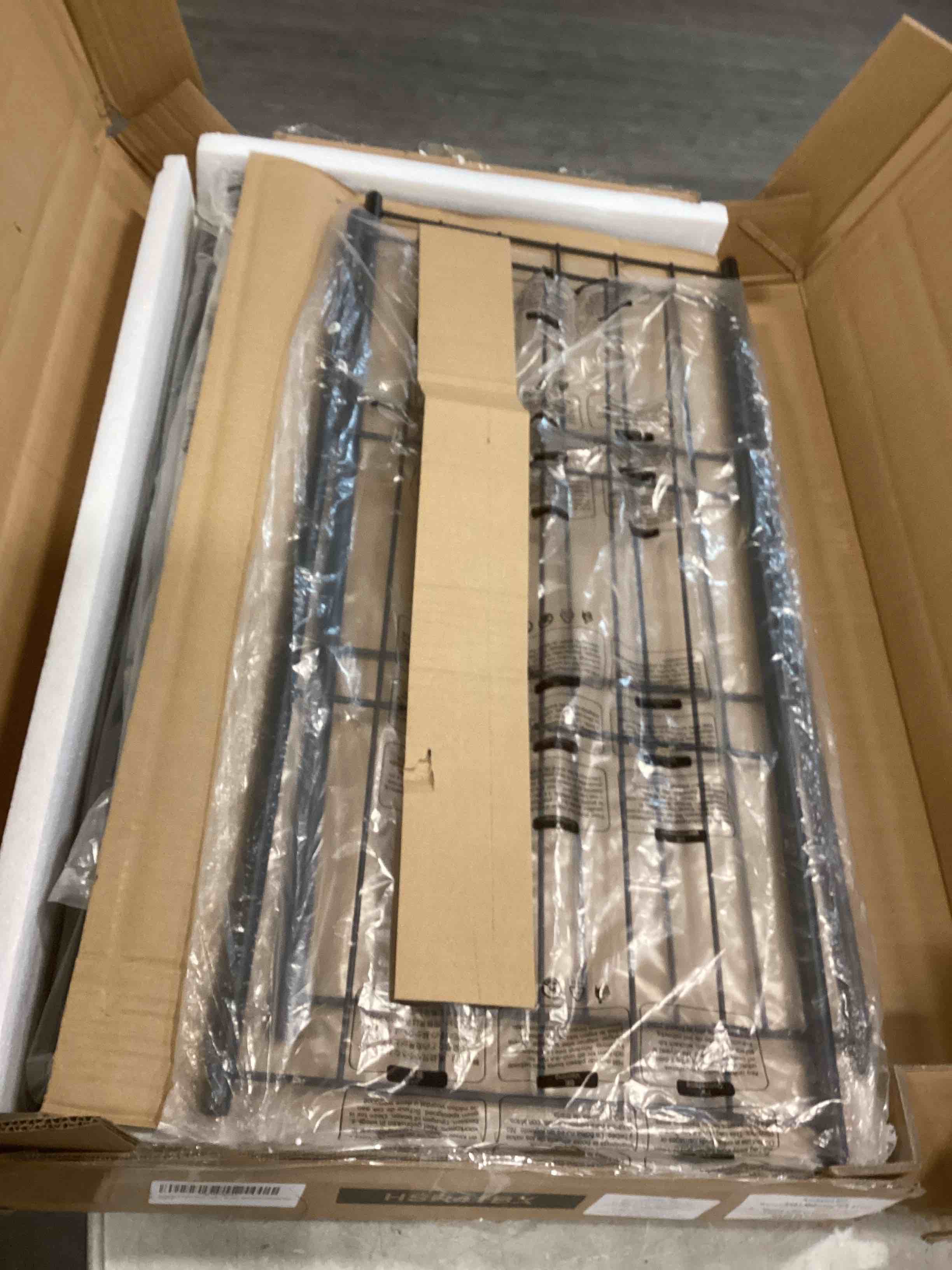 https://s3.amazonaws.com/lotting-images-prod/bidfta/TEA1301100_1741781903058.jpeg