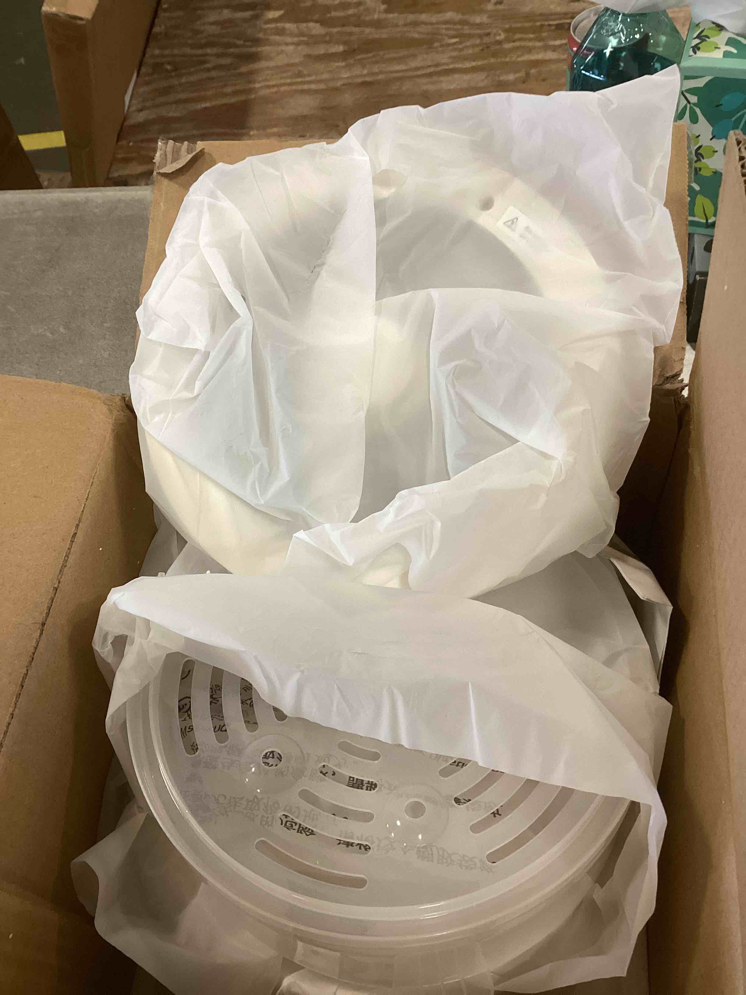 https://s3.amazonaws.com/lotting-images-prod/bidfta/TEA1302649_1742575064908.jpeg