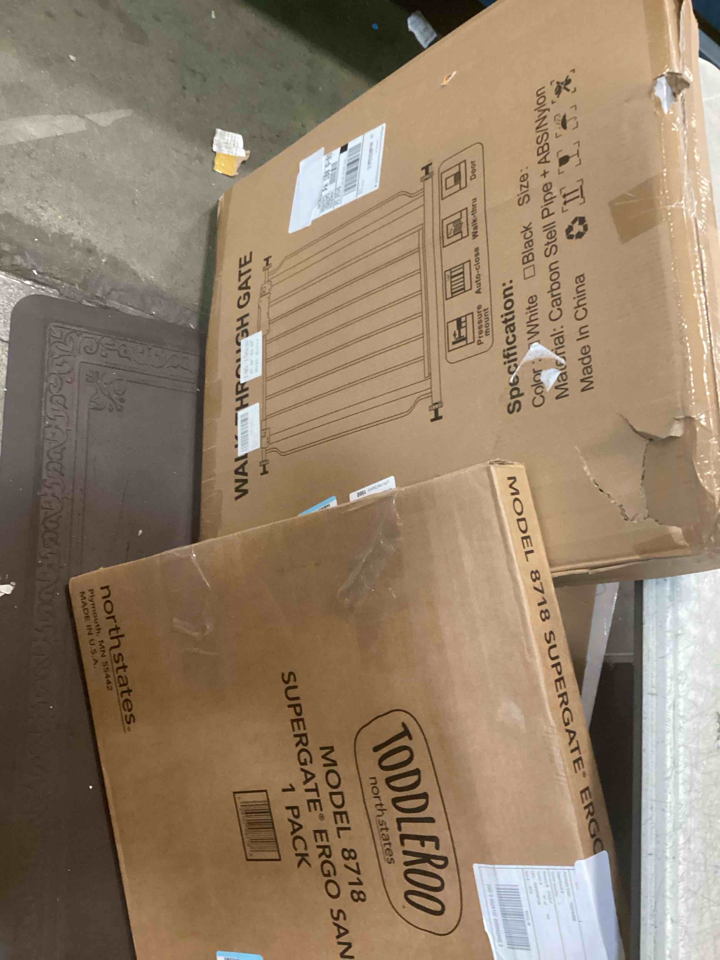 https://s3.amazonaws.com/lotting-images-prod/bidfta/TEA1303350_1740684418928.jpeg
