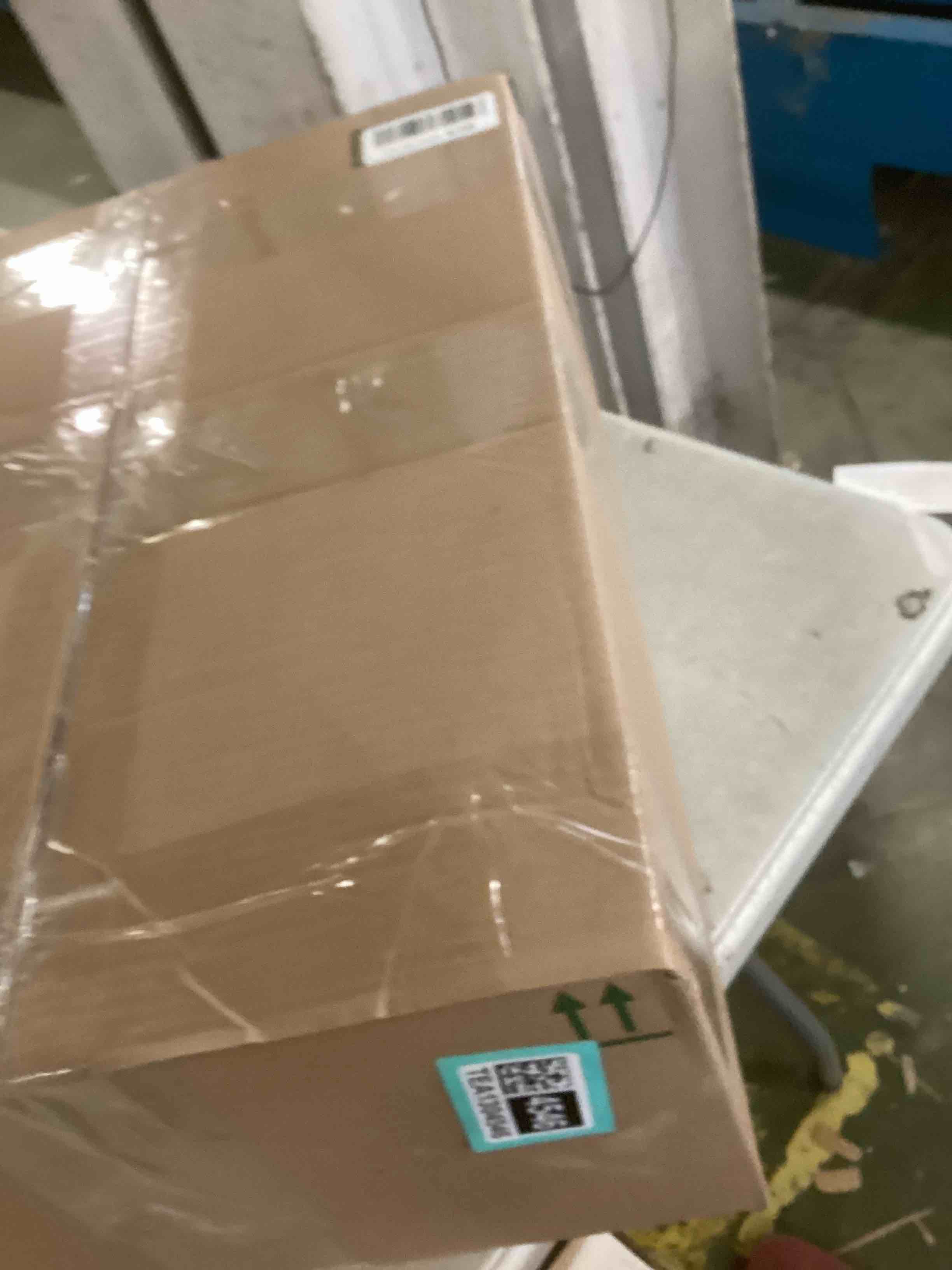 https://s3.amazonaws.com/lotting-images-prod/bidfta/TEA1304546_1741290309477.jpeg