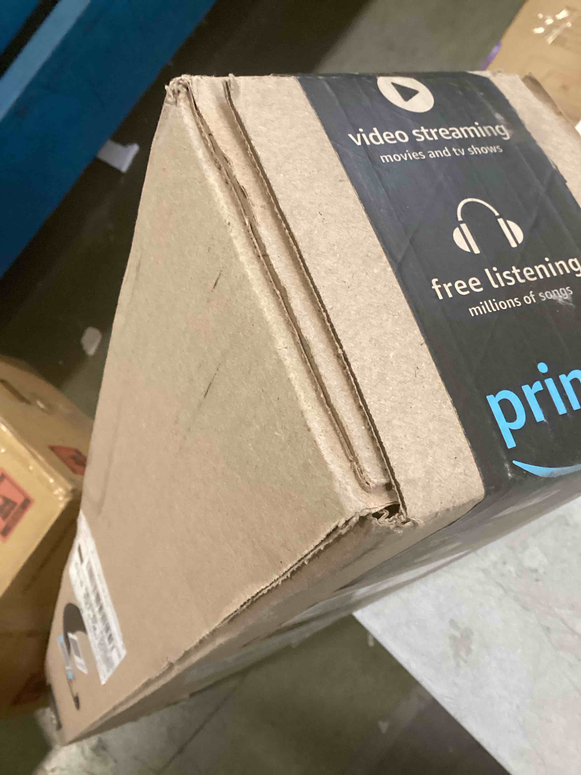 https://s3.amazonaws.com/lotting-images-prod/bidfta/TEA1304639_1741357426816.jpeg
