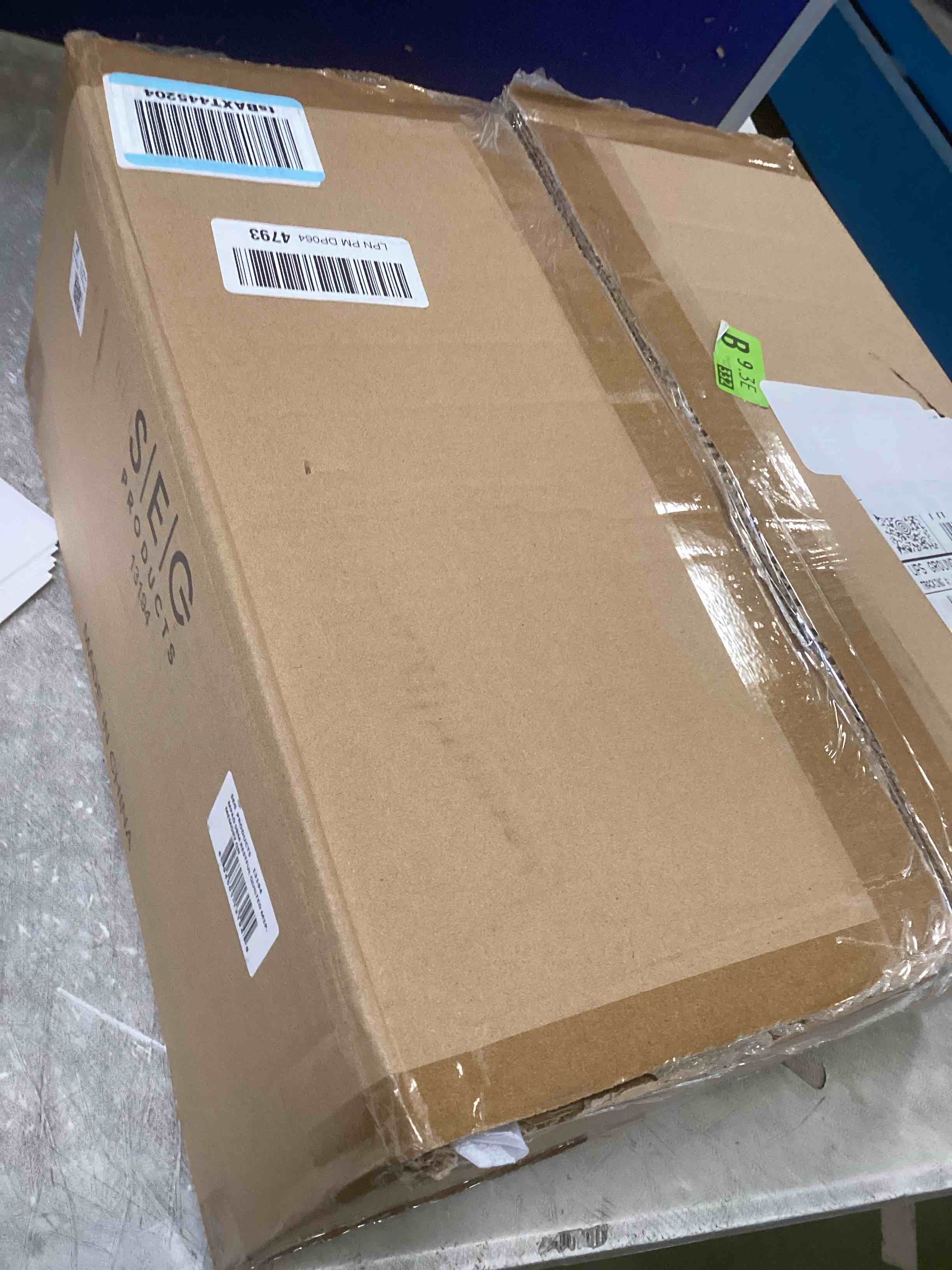 https://s3.amazonaws.com/lotting-images-prod/bidfta/TEA1305404_1741791496552.jpeg