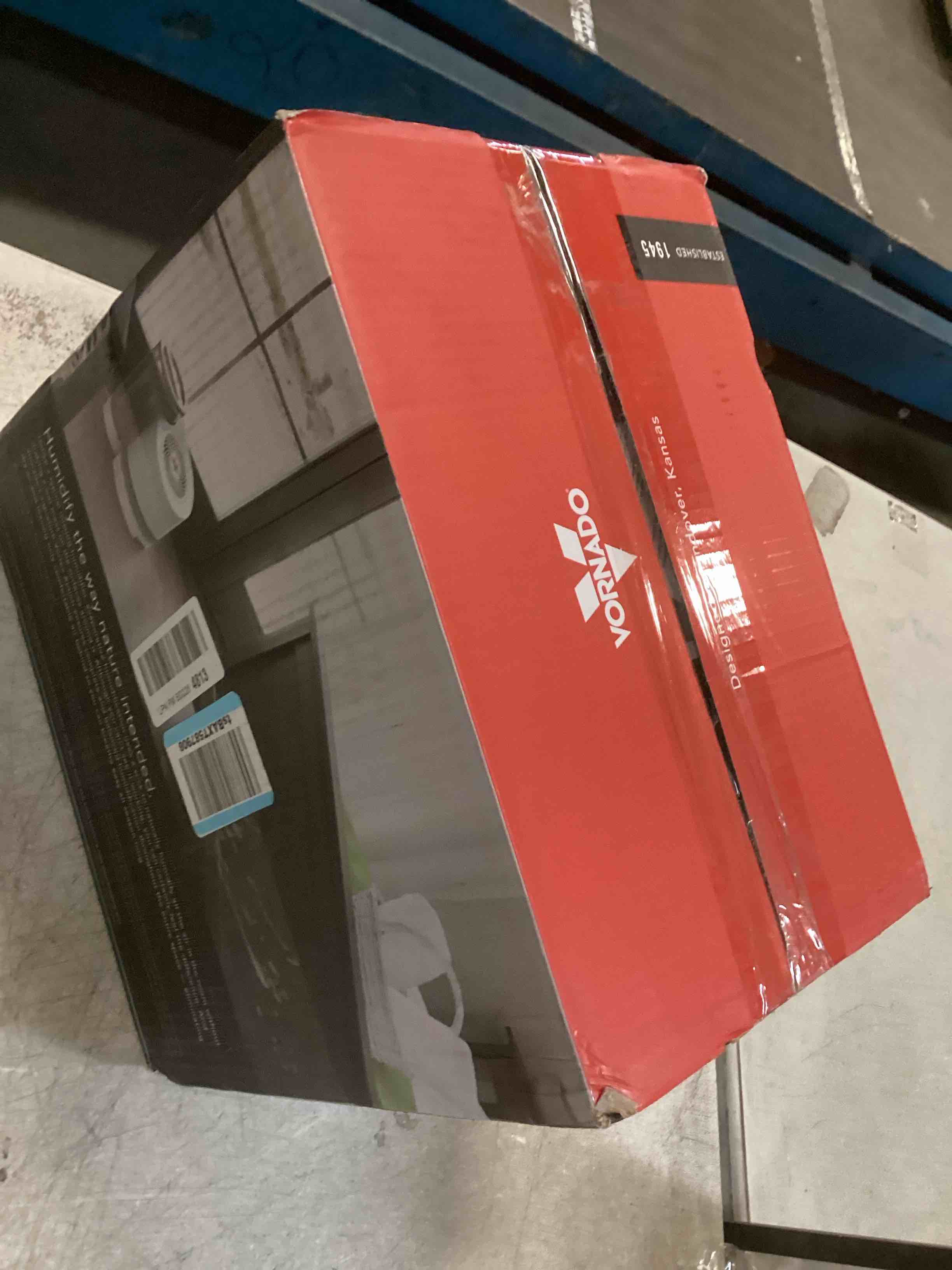 https://s3.amazonaws.com/lotting-images-prod/bidfta/TEA1306189_1740587154252.jpeg
