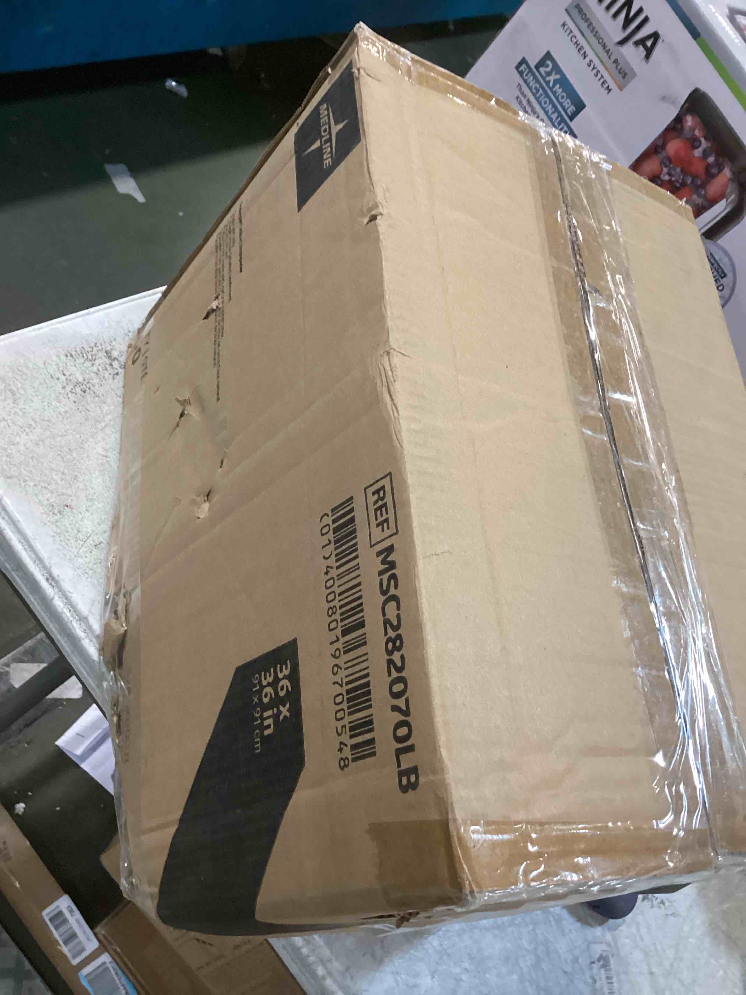 https://s3.amazonaws.com/lotting-images-prod/bidfta/TEA1306212_1740599334461.jpeg