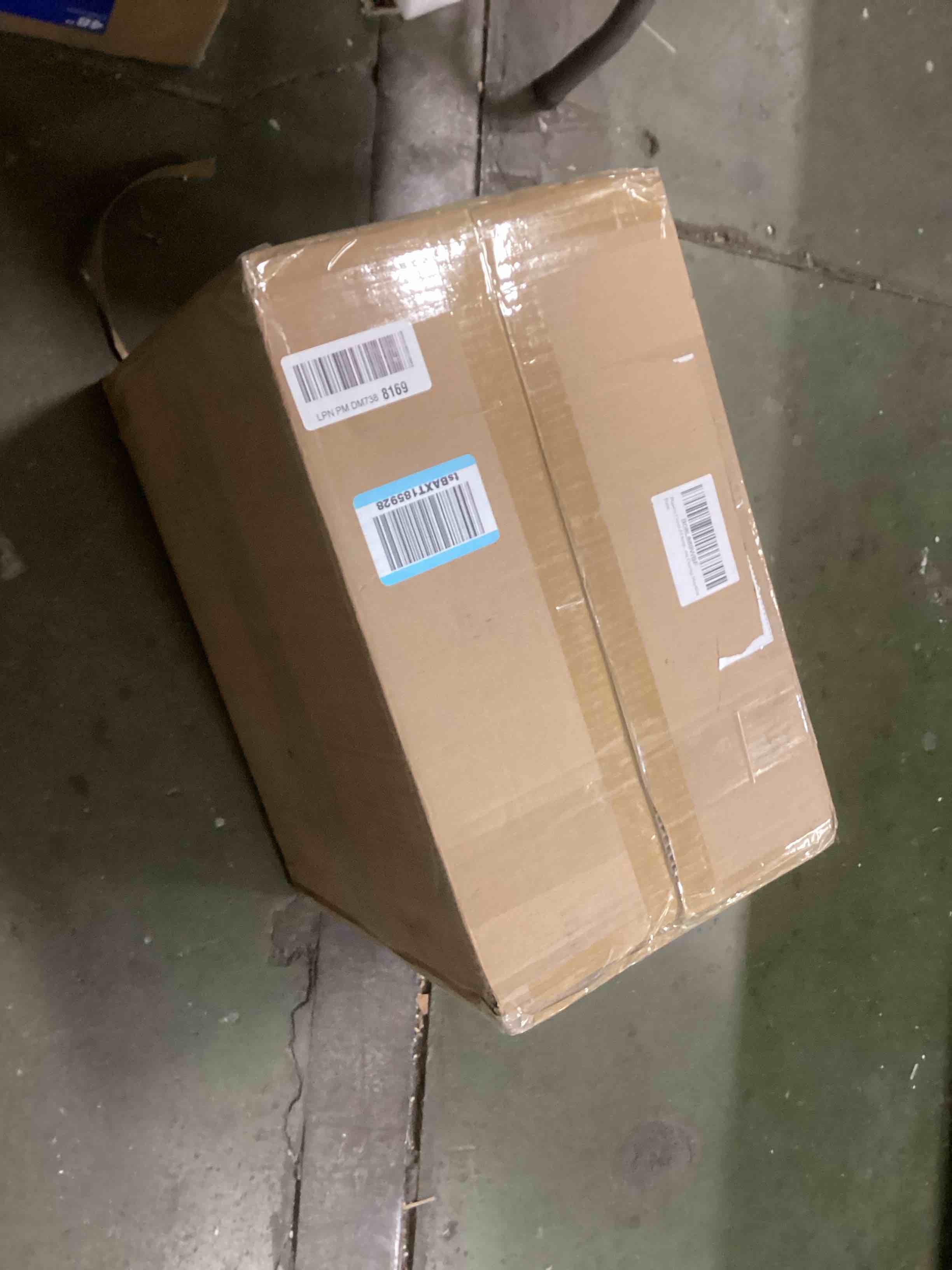 https://s3.amazonaws.com/lotting-images-prod/bidfta/TEA1307359_1741183301490.jpeg
