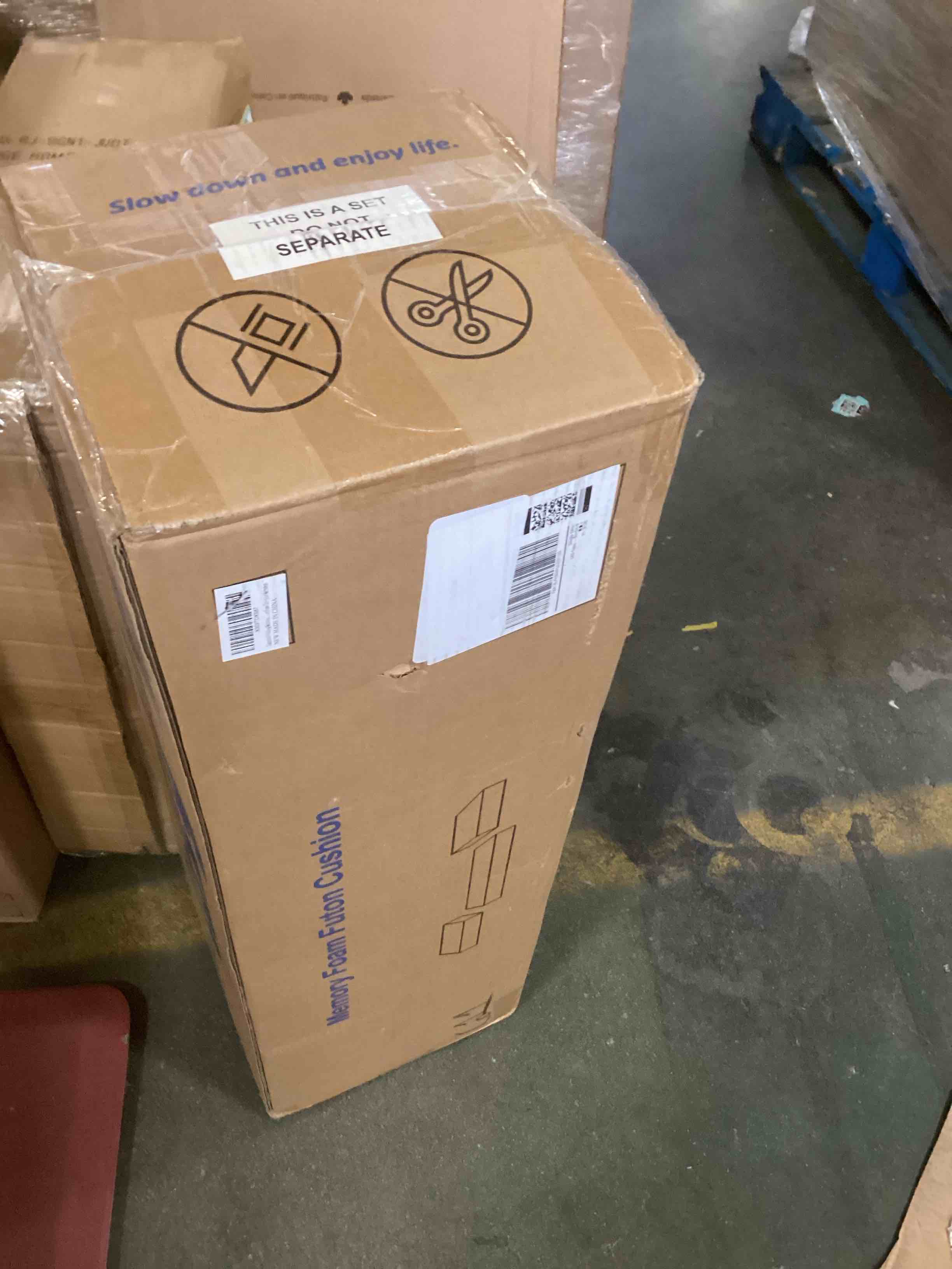 https://s3.amazonaws.com/lotting-images-prod/bidfta/TEA1307697_1741281450084.jpeg