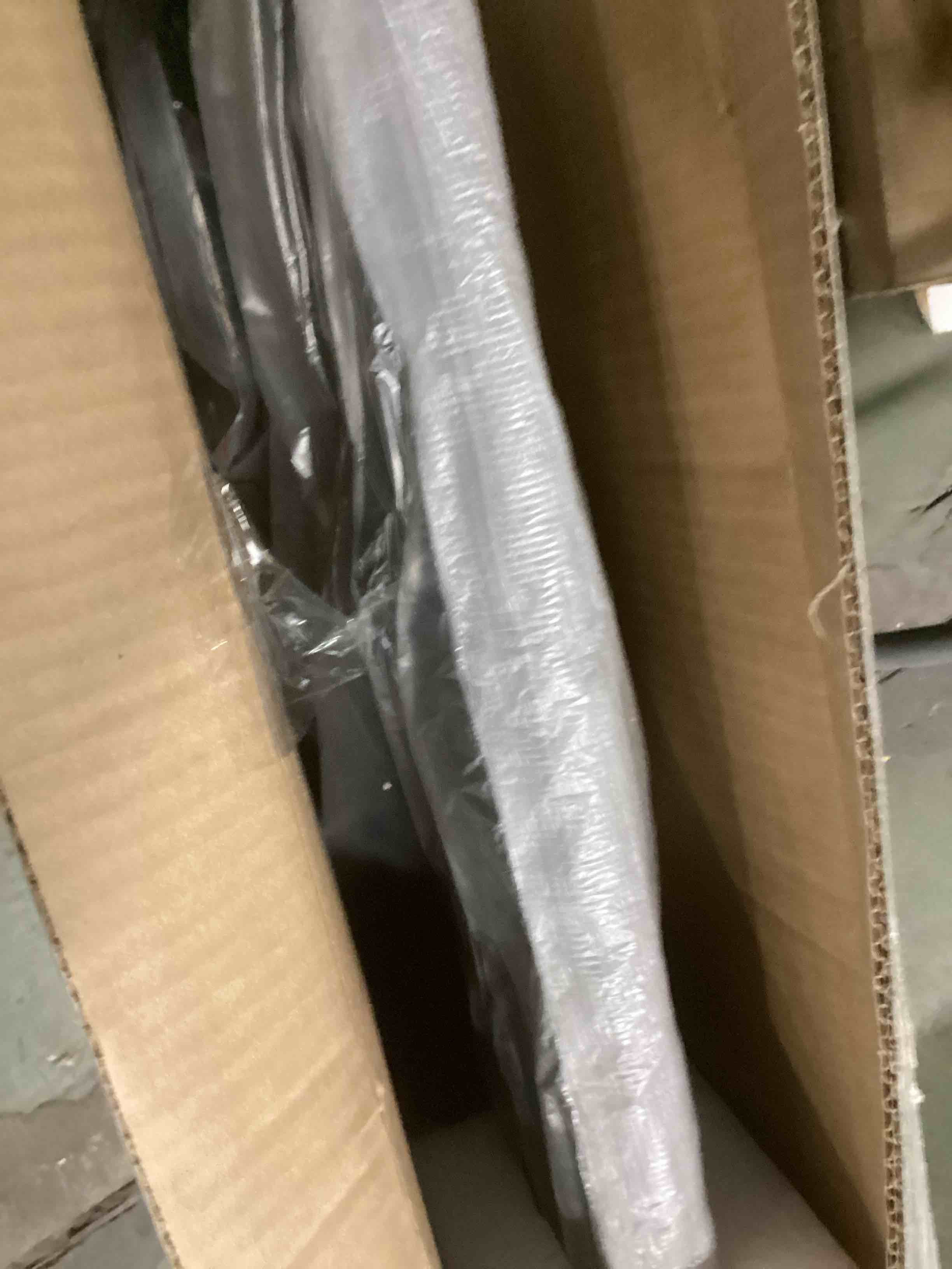 https://s3.amazonaws.com/lotting-images-prod/bidfta/TEA1307851_1741376702327.jpeg