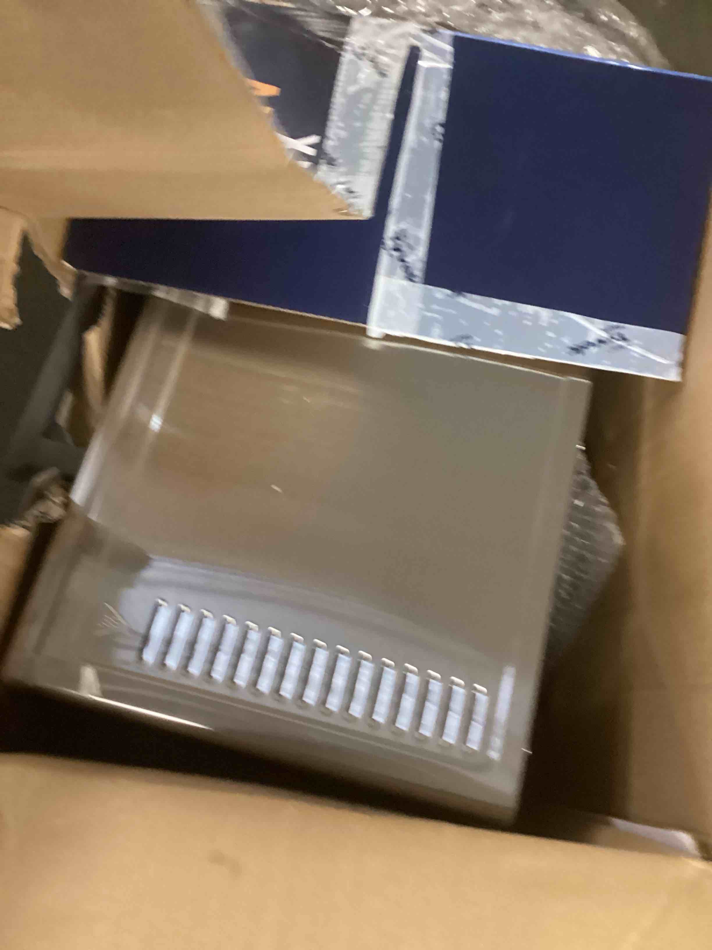 https://s3.amazonaws.com/lotting-images-prod/bidfta/TEA1308040_1741630017811.jpeg