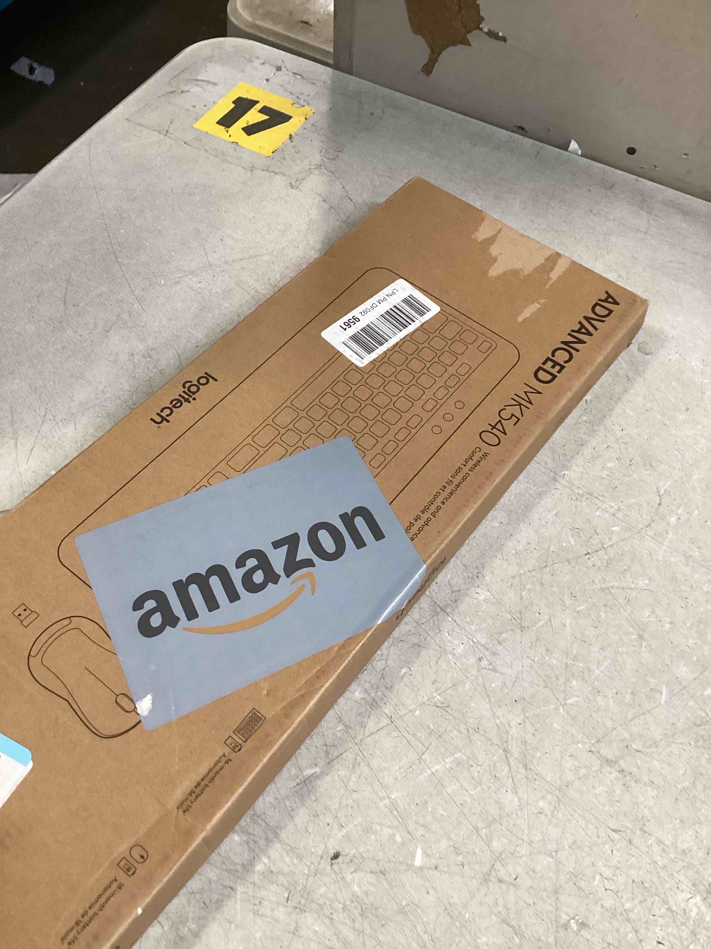 https://s3.amazonaws.com/lotting-images-prod/bidfta/TEA1308983_1741976693225.jpeg