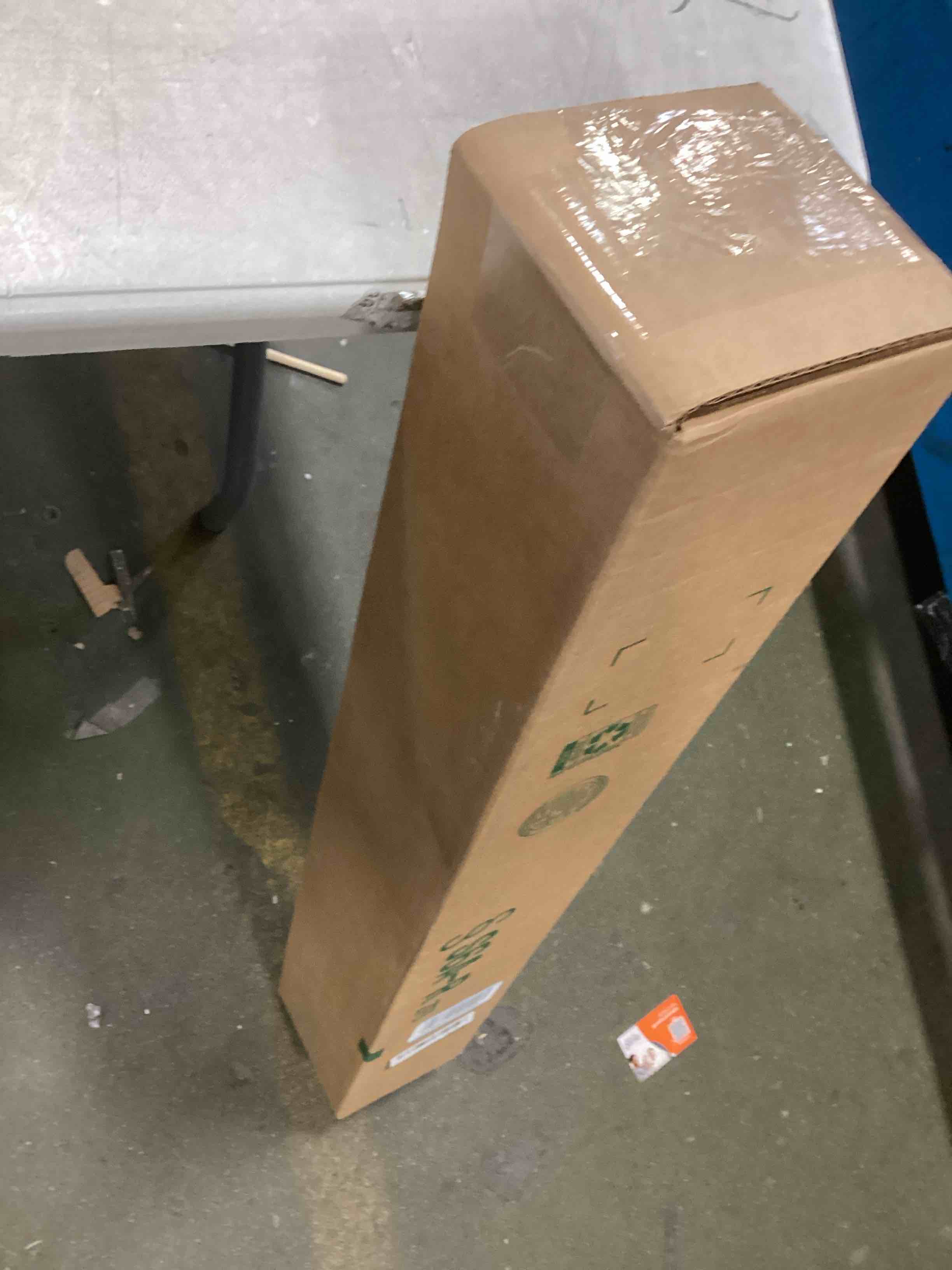 https://s3.amazonaws.com/lotting-images-prod/bidfta/TEA1309014_1740498984038.jpeg