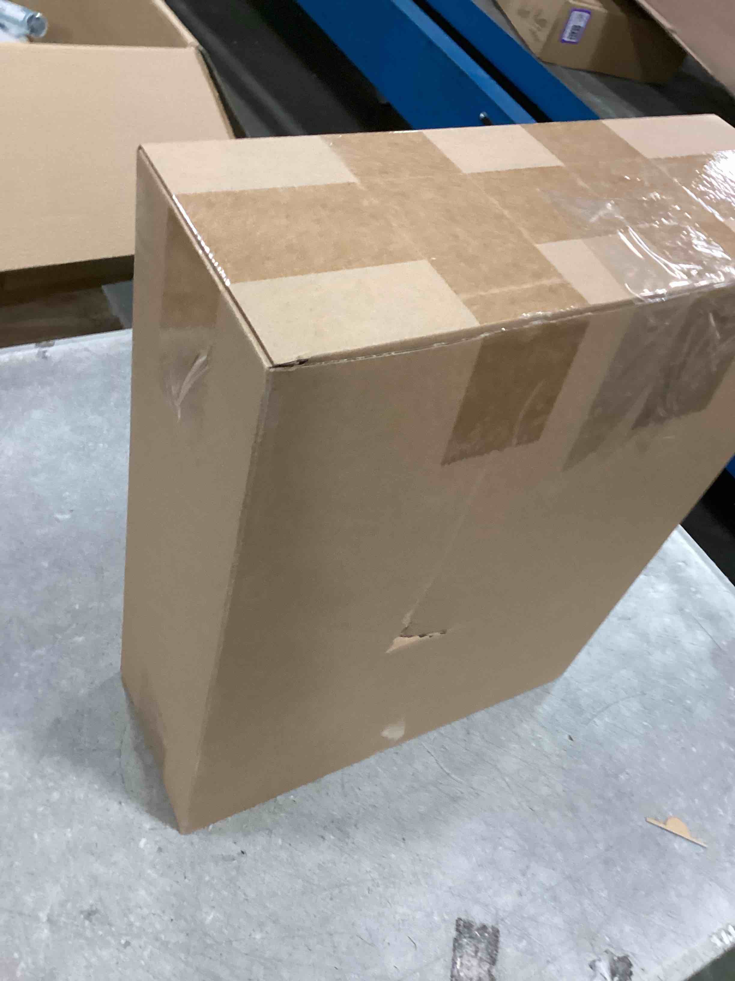 https://s3.amazonaws.com/lotting-images-prod/bidfta/TEA1309460_1740663560904.jpeg