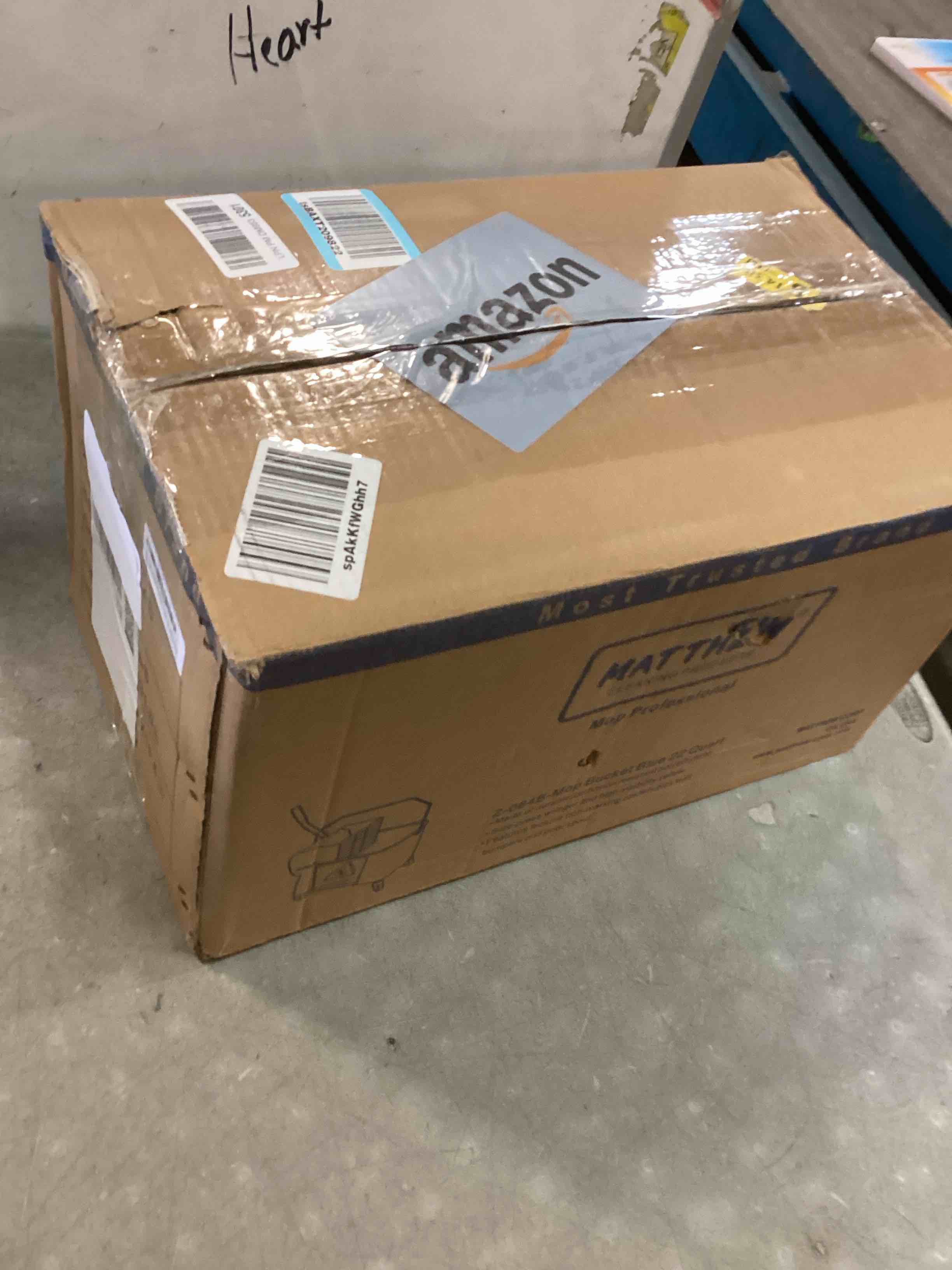 https://s3.amazonaws.com/lotting-images-prod/bidfta/TEA1310815_1741288910156.jpeg