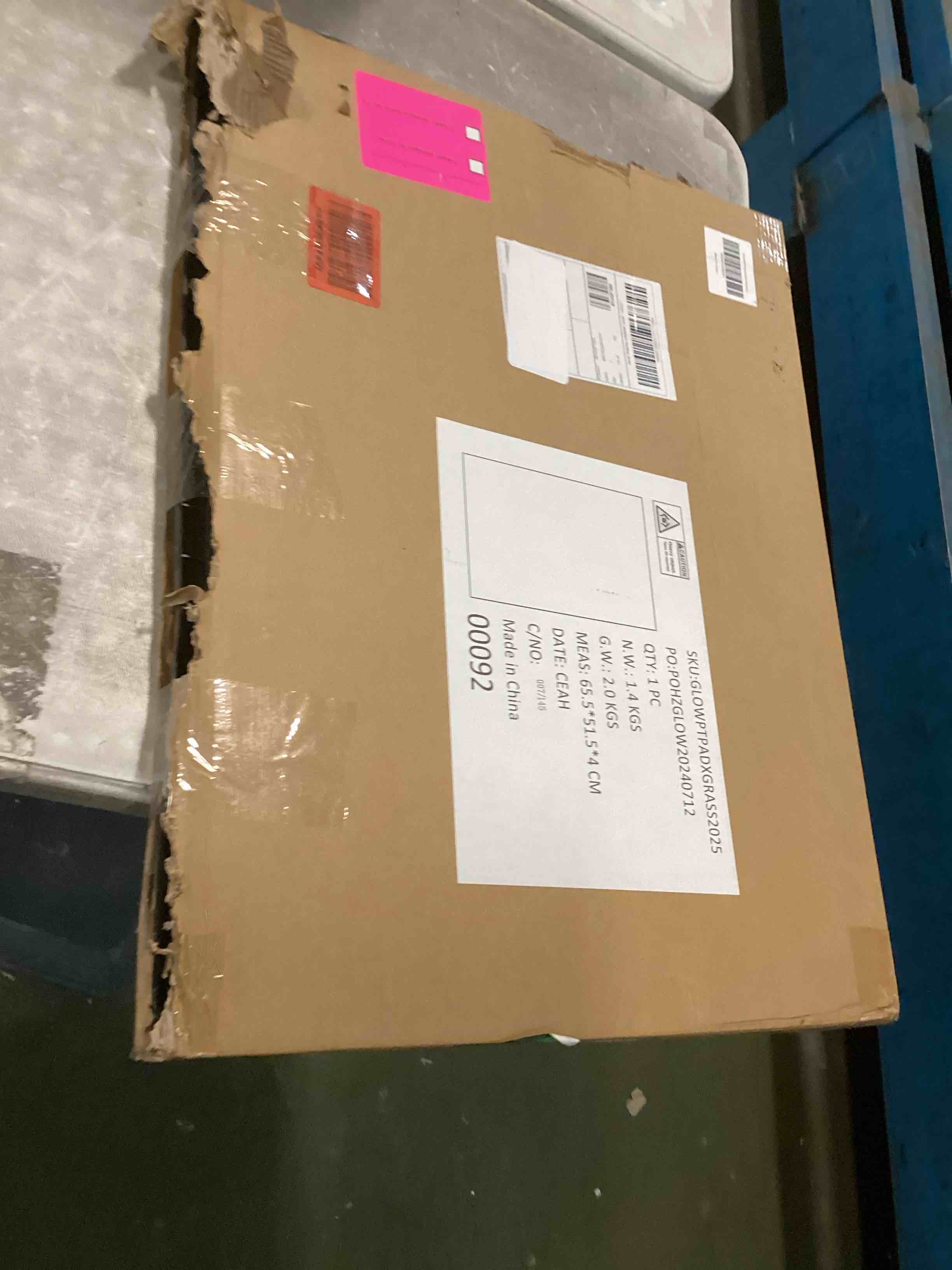 https://s3.amazonaws.com/lotting-images-prod/bidfta/TEA1311103_1741610373604.jpeg