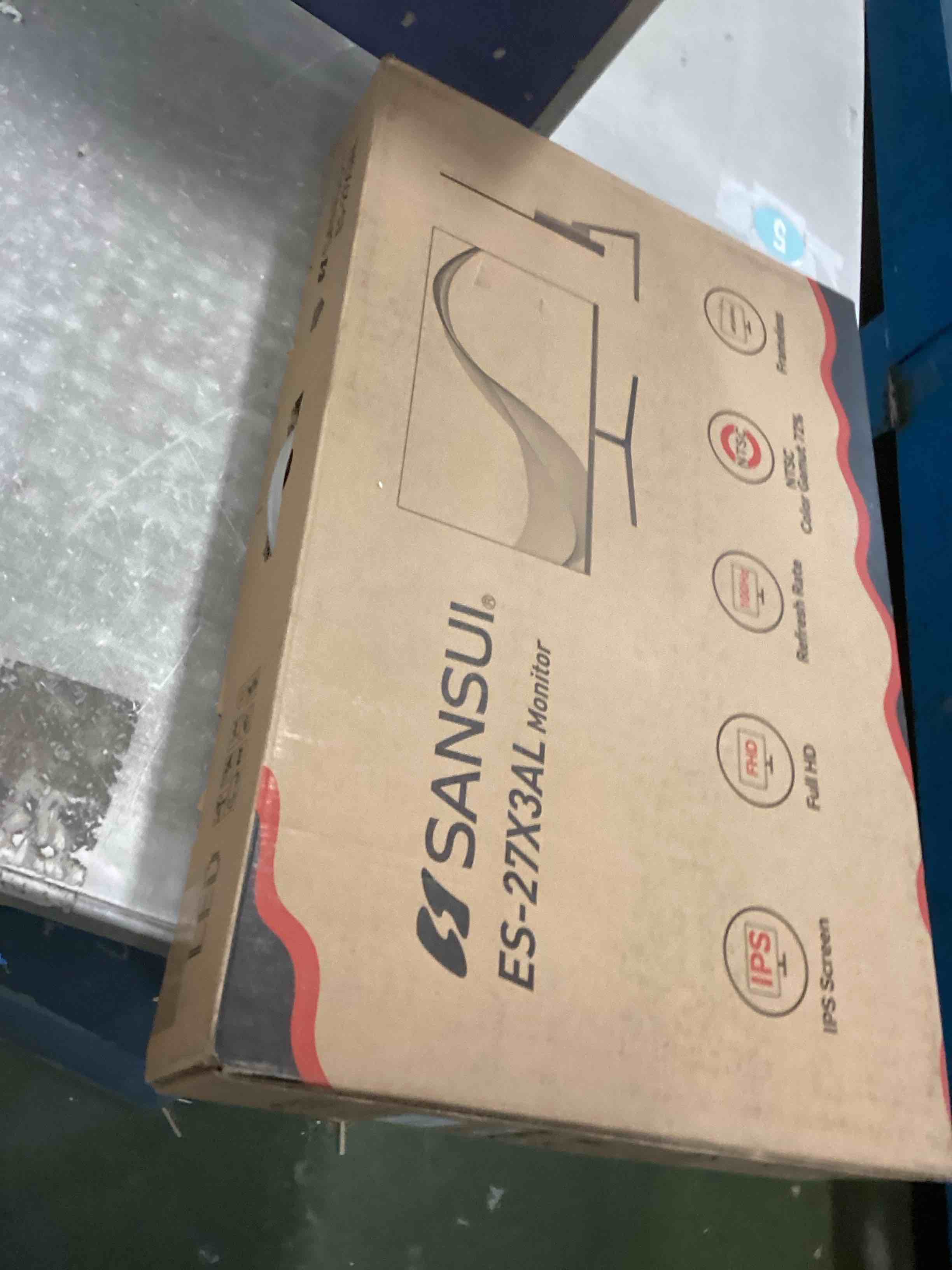 https://s3.amazonaws.com/lotting-images-prod/bidfta/TEA1311191_1741621411373.jpeg