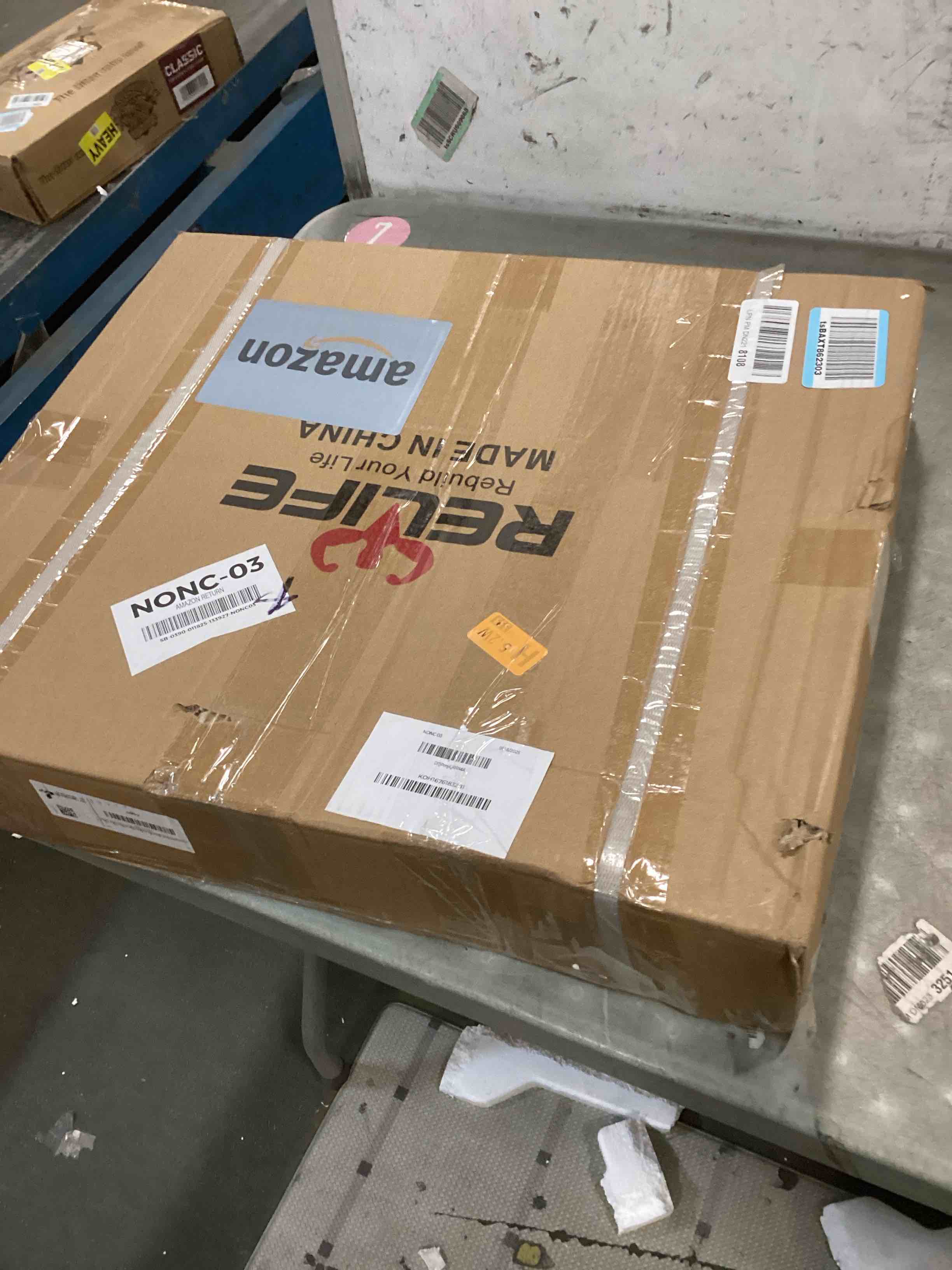 https://s3.amazonaws.com/lotting-images-prod/bidfta/TEA1311315_1741696081792.jpeg