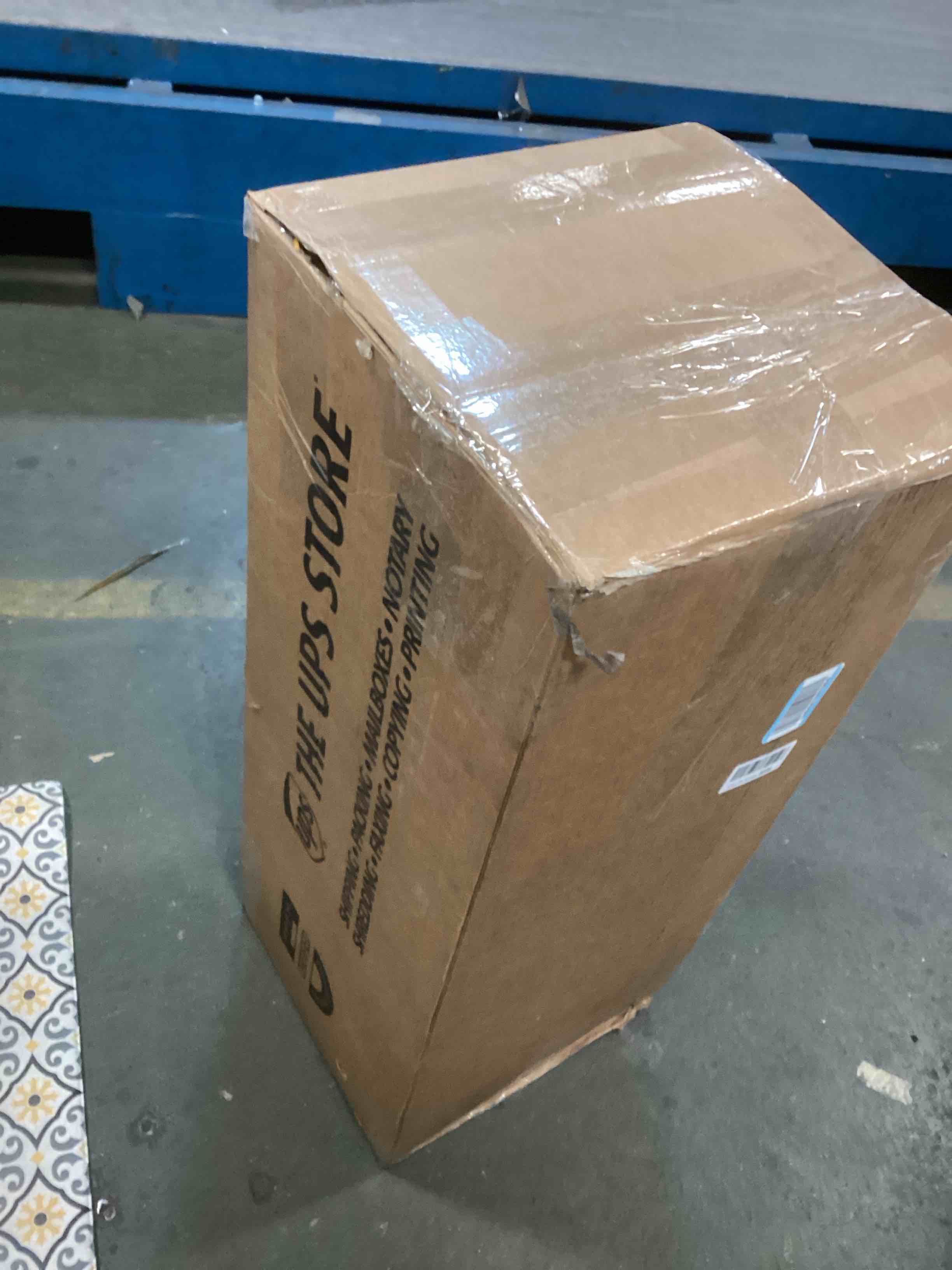 https://s3.amazonaws.com/lotting-images-prod/bidfta/TEA1311539_1741782844043.jpeg
