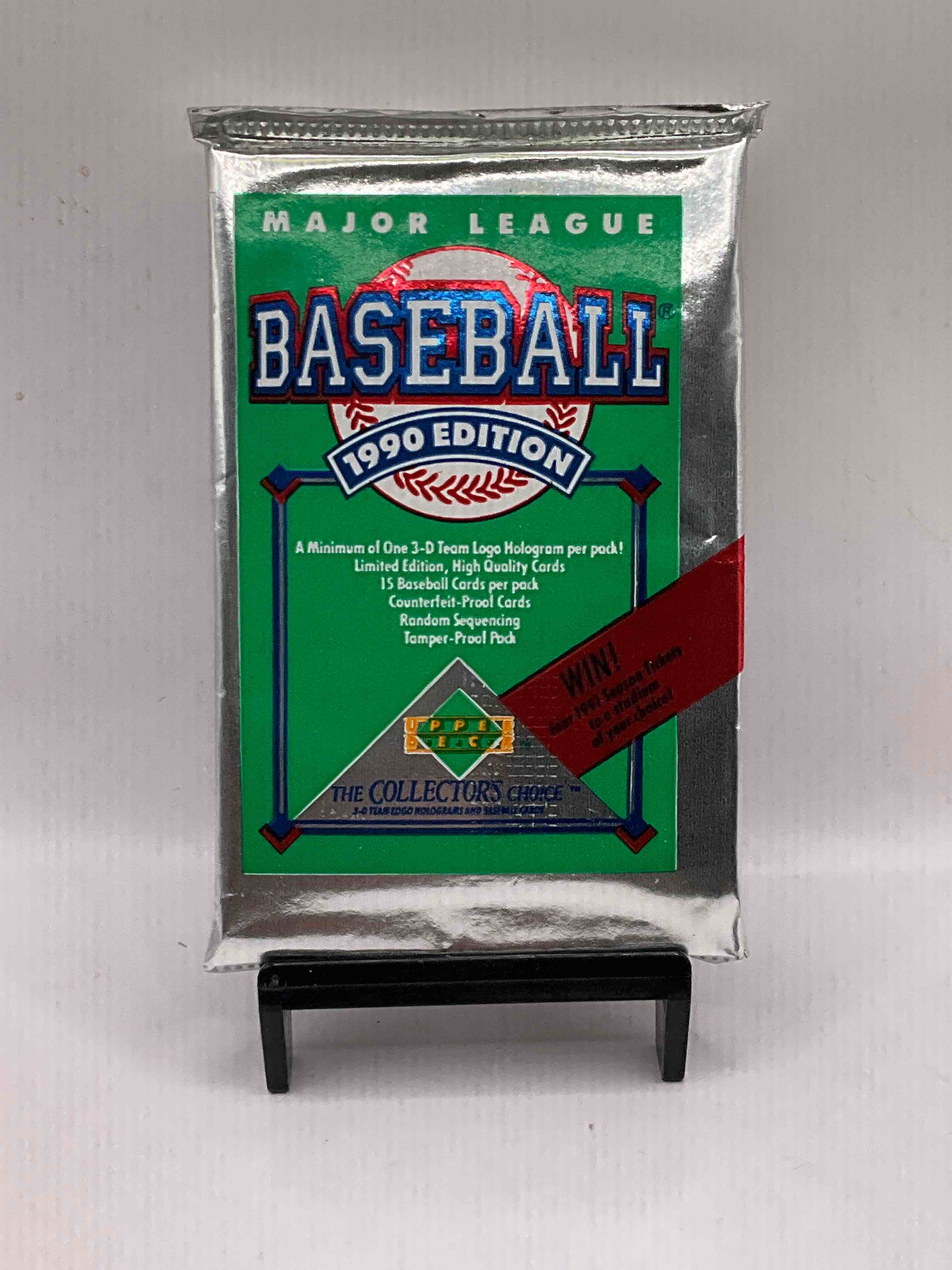 1990 Upper Deck Baseball Unopened Sports Trading Card Packs! Direct From Original Box! Look For Possible Collector’s 3D Team Logo Card! As Well As Early Ken Griffey Jr. Cards!