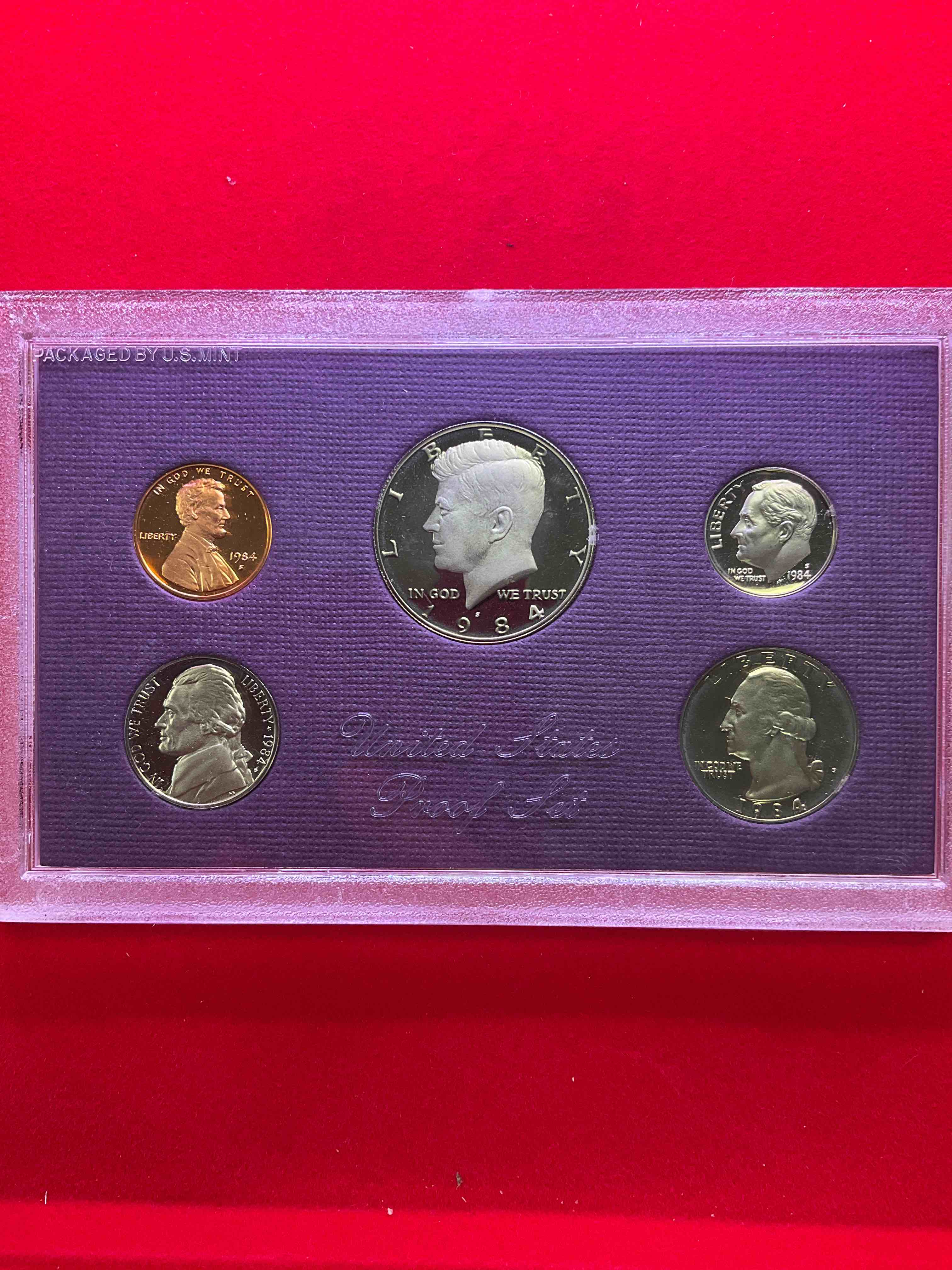 1984 Uncirculated U.S. Mint Set! This Gorgeous Mint Set Features Each U.S. Coin Minted in 1984 In Uncirculated Condition, Mounted In A Beautiful Display & Case Direct From The U.S. Mint! Own An Awesome Investment & Incredible Piece Of U.S. History! Also Makes For An Awesome Gift!