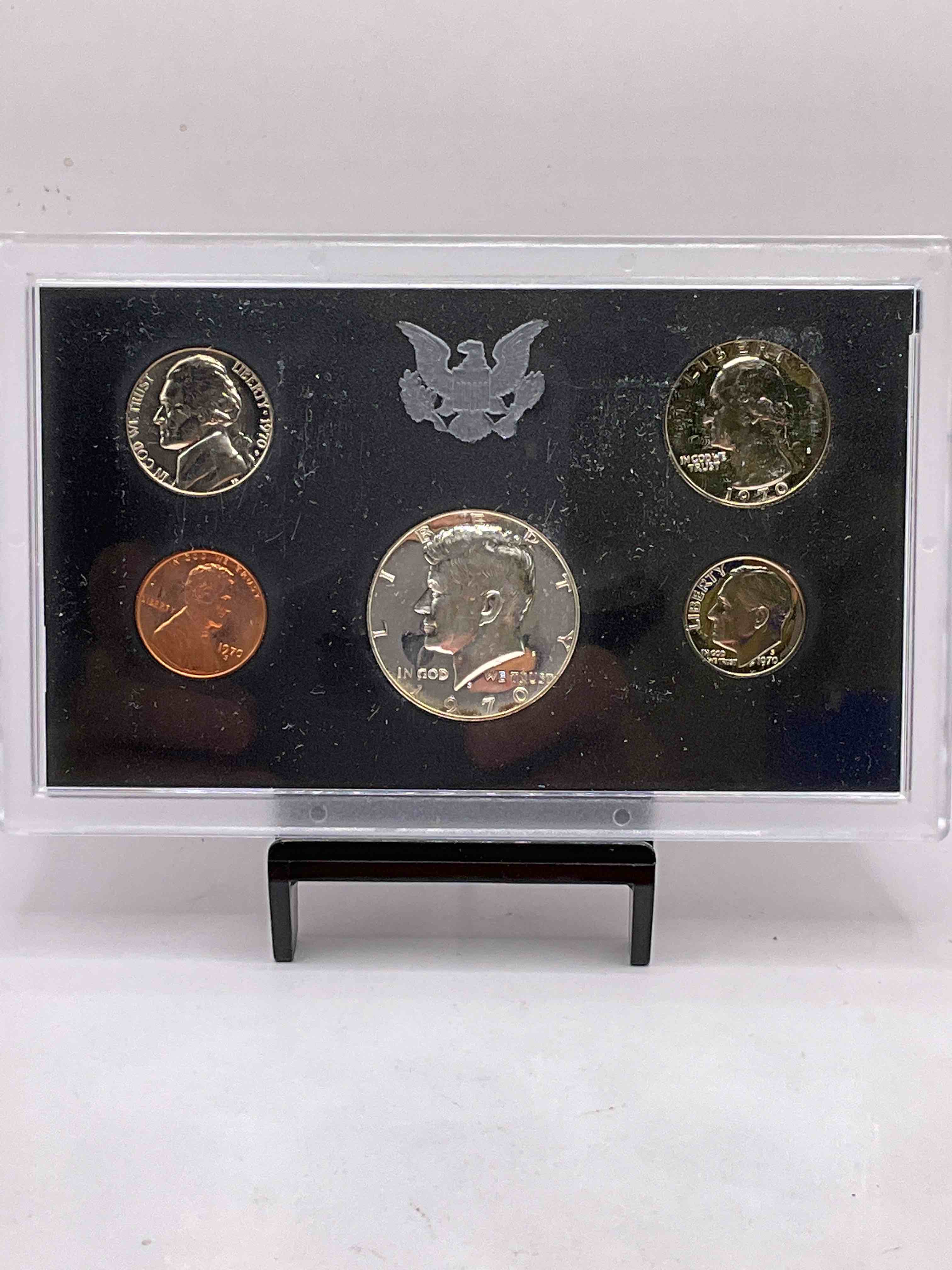 1970 Uncirculated U.S. Mint Set! What A Great Year! This Gorgeous Mint Set Features Each U.S. Coin Minted in 1970 In Uncirculated Condition, Mounted In A Beautiful Display & Case Direct From The U.S. Mint! Own An Awesome Investment & Incredible Piece Of U.S. • History! Also Makes For An Awesome Gift!