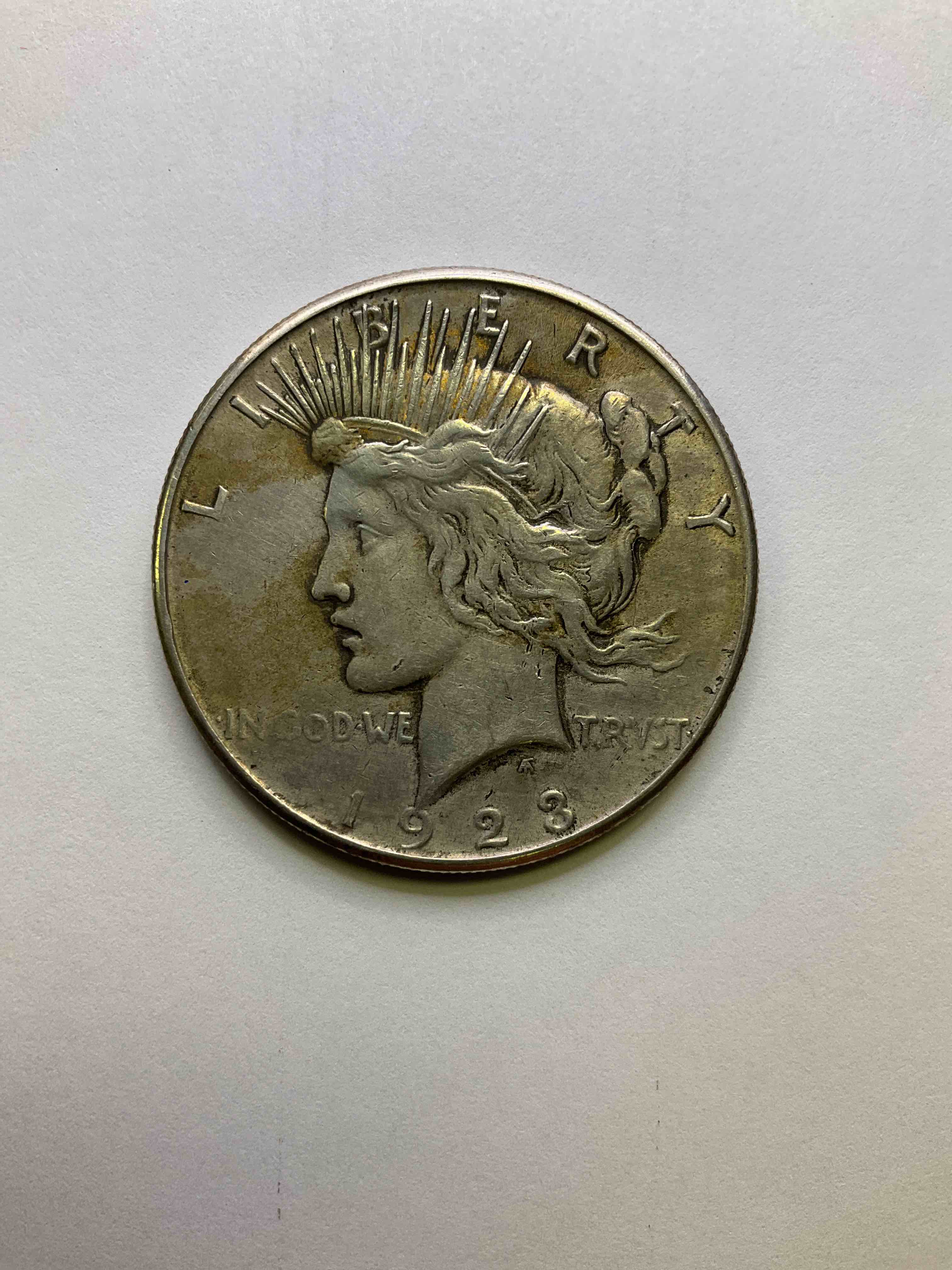 1923 San Francisco Mint Silver Peace Dollar U.S. Coin! Rare "S" Mint Version! Silver Peace Dollars Were Produced From 1921-1935 To Commemorate The End Of World War One. This Large, 1.5" Diameter, Heavy, Gorgeous Coin Is 90% Silver & 10% Copper, Giving It 'A Net Weight of .77344 oz. Of Pure Silver! Own A Valuable Piece Of History & An Incredible Investment In Precious Metals!
