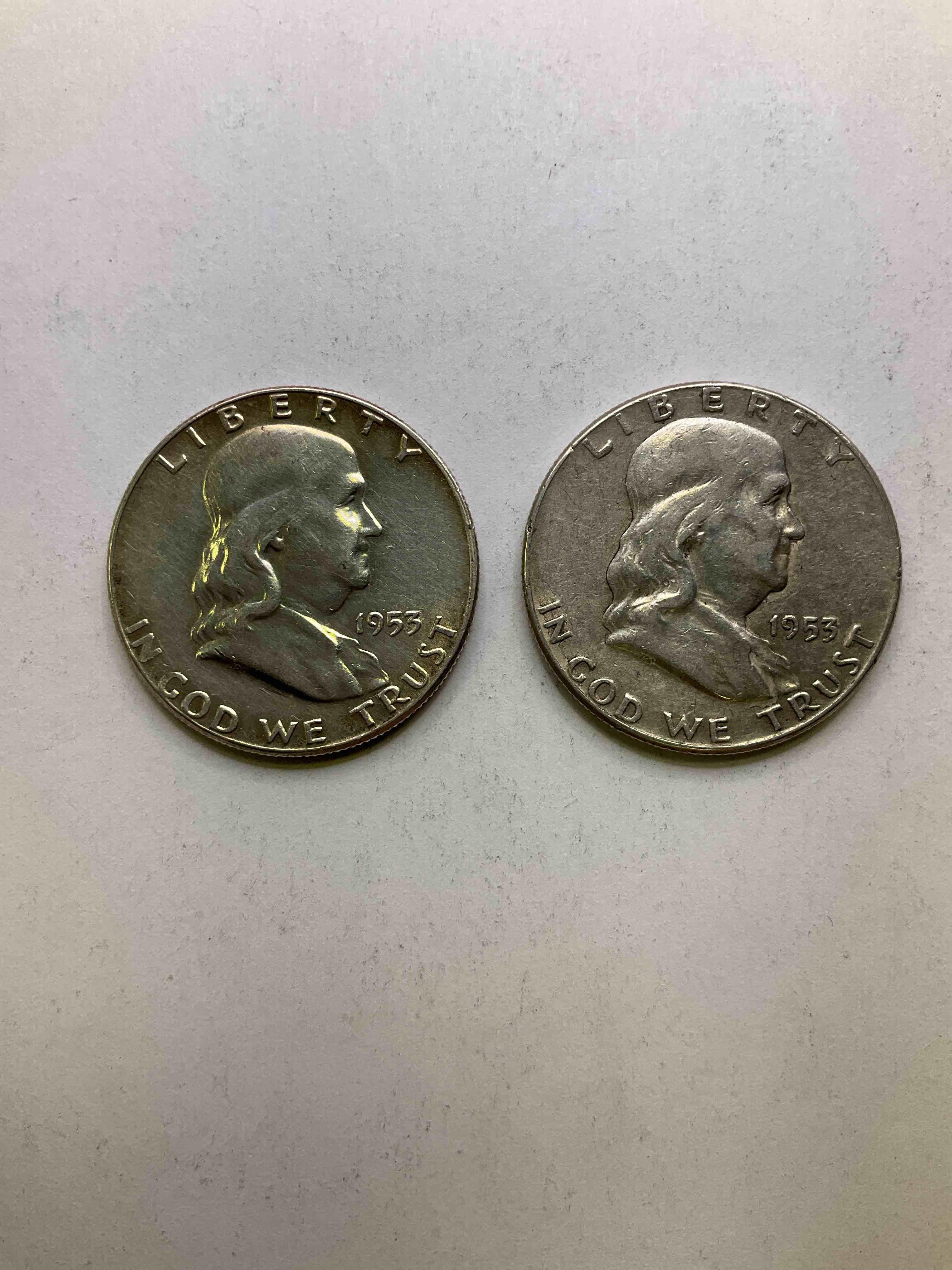 Ben Franklin Silver! Rare 1953 P Mint! Before 1965 American Half Dollars Were Actually Silver, Here Are Two Gorgeous Examples Of Rare 1953 Rare Philadelphia Mint Ben Franklin Silver Half Dollars In Nice Condition! Great For Investing In Precious Metals, & 1953 P Is A Very Rare Year/Mint For These Coins! These Heavy Half Dollars Were Minted At 90% Silver and 10% Copper, Giving Them A Net Weight Of .36169 Ounces Of Pure Silver Per Coin!