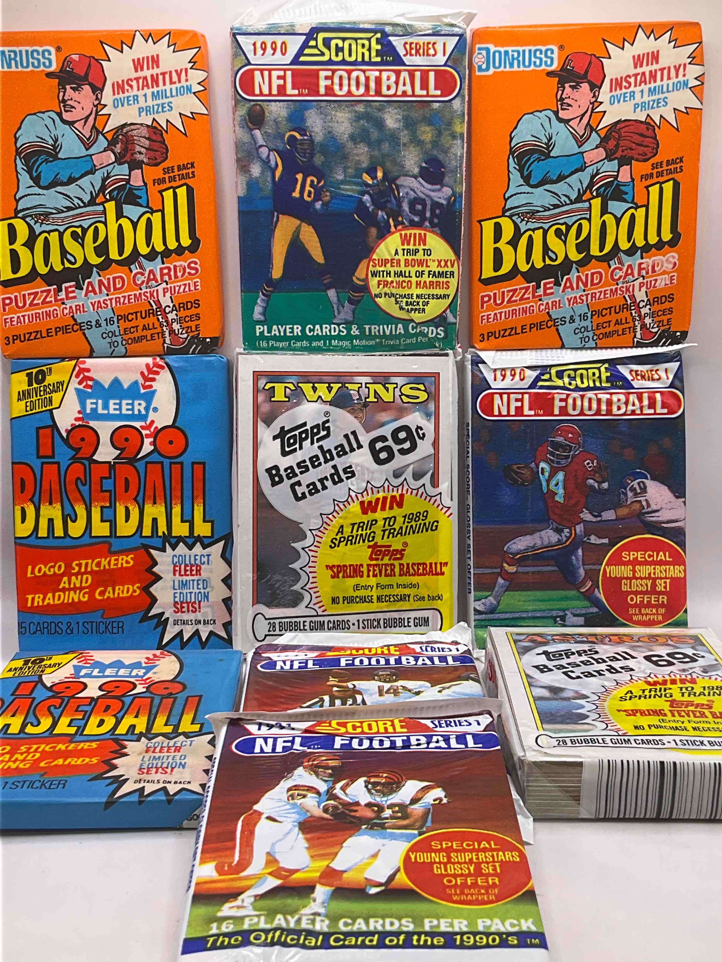 1989-1991 Miscellaneous Packs! Football & Baseball! Awesome Packs From Late 80’s & Early 90’s! Wow! Bundle Of Wax Packs, Score, Donruss, Fleer & Topps!