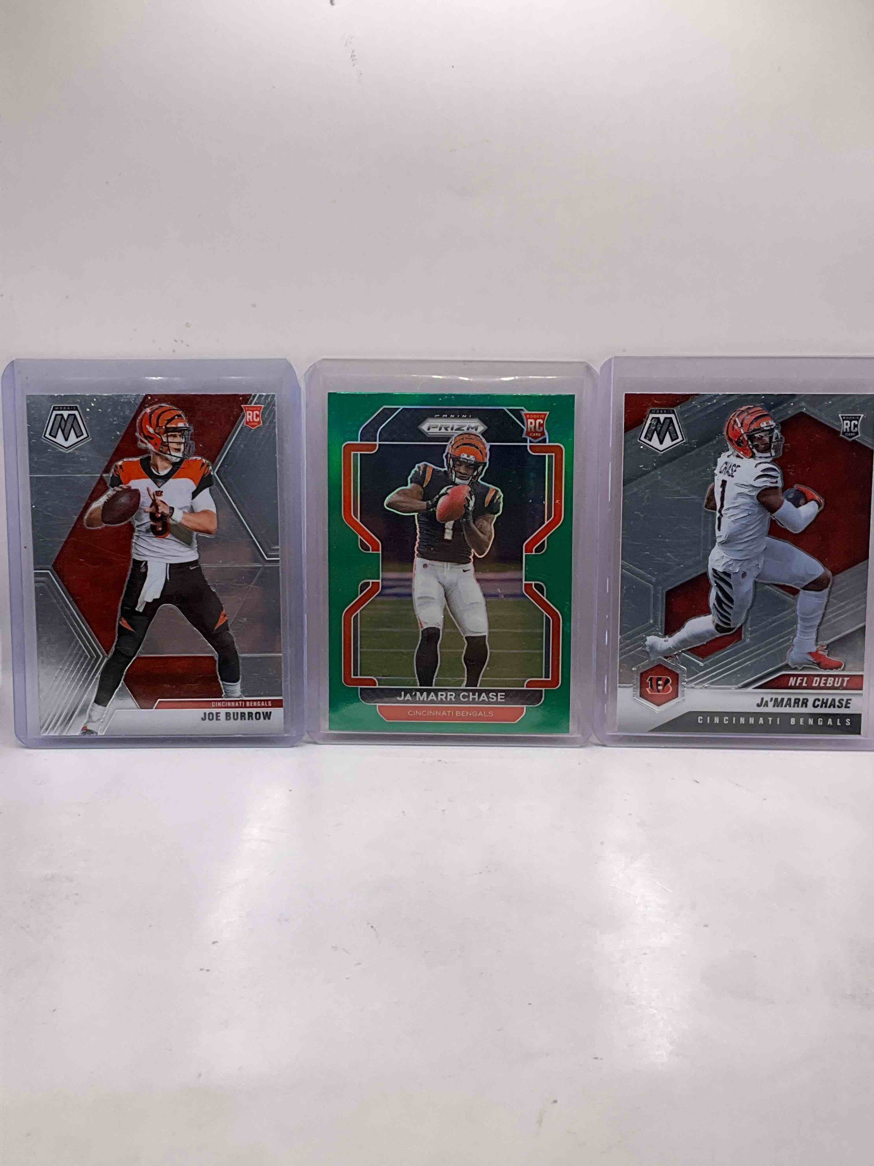 Bengals Extravaganza! Mosaics & Prizms! Rookies! Joe Burrow Rookie Mosaic, Ja’marr Chase GREEN Prizm Rookie, Mosaic Rookie & More! Modern Bengals Wow!
