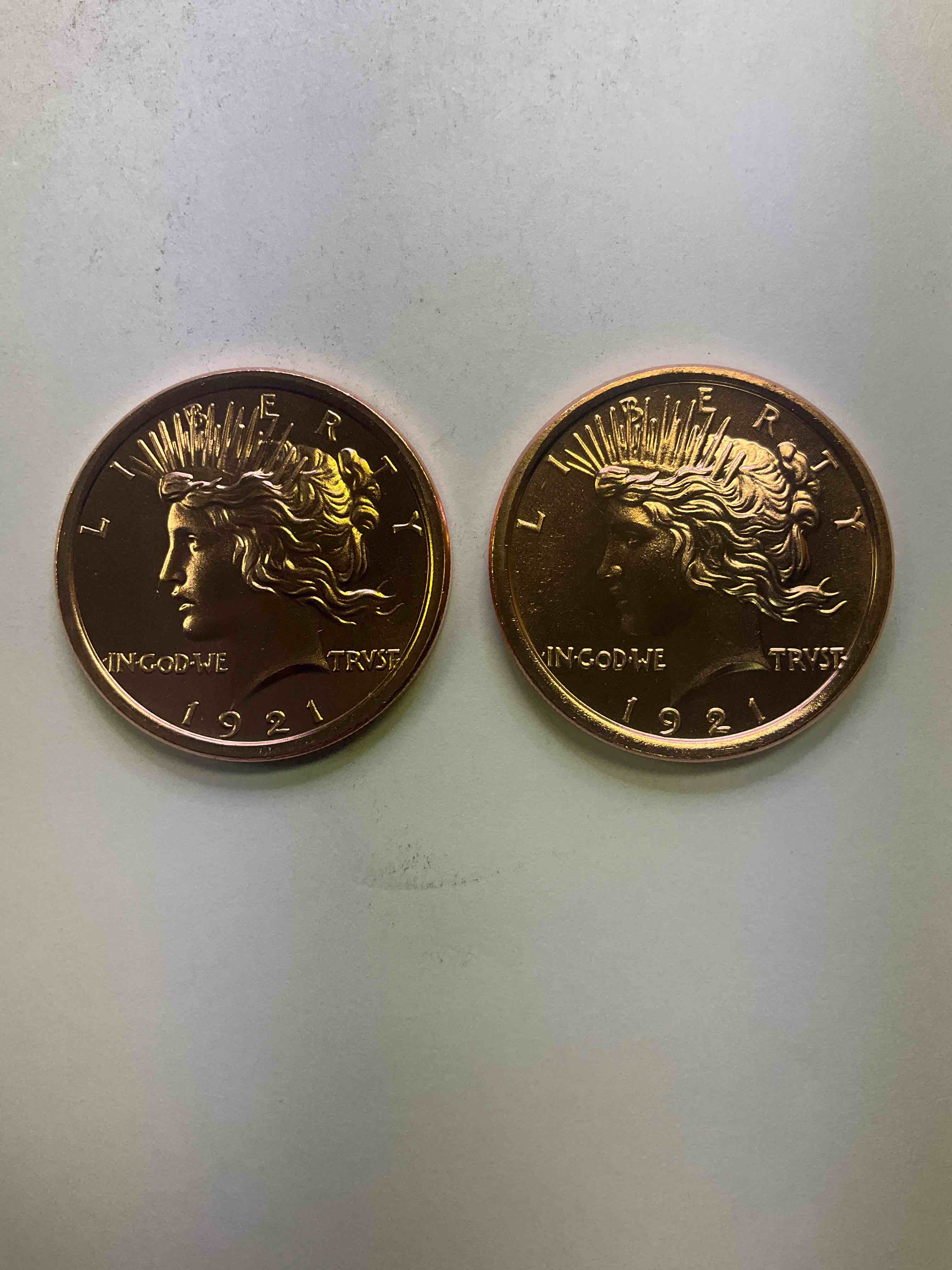 Pure Copper Commemorative Large Coins! One Ounce Pure Copper Commemorative Coin, Brand New In Excellent Condition. 1.5" Diameter. Pure Copper! Lady Liberty Style. Makes For An Awesome Gift & Investment!