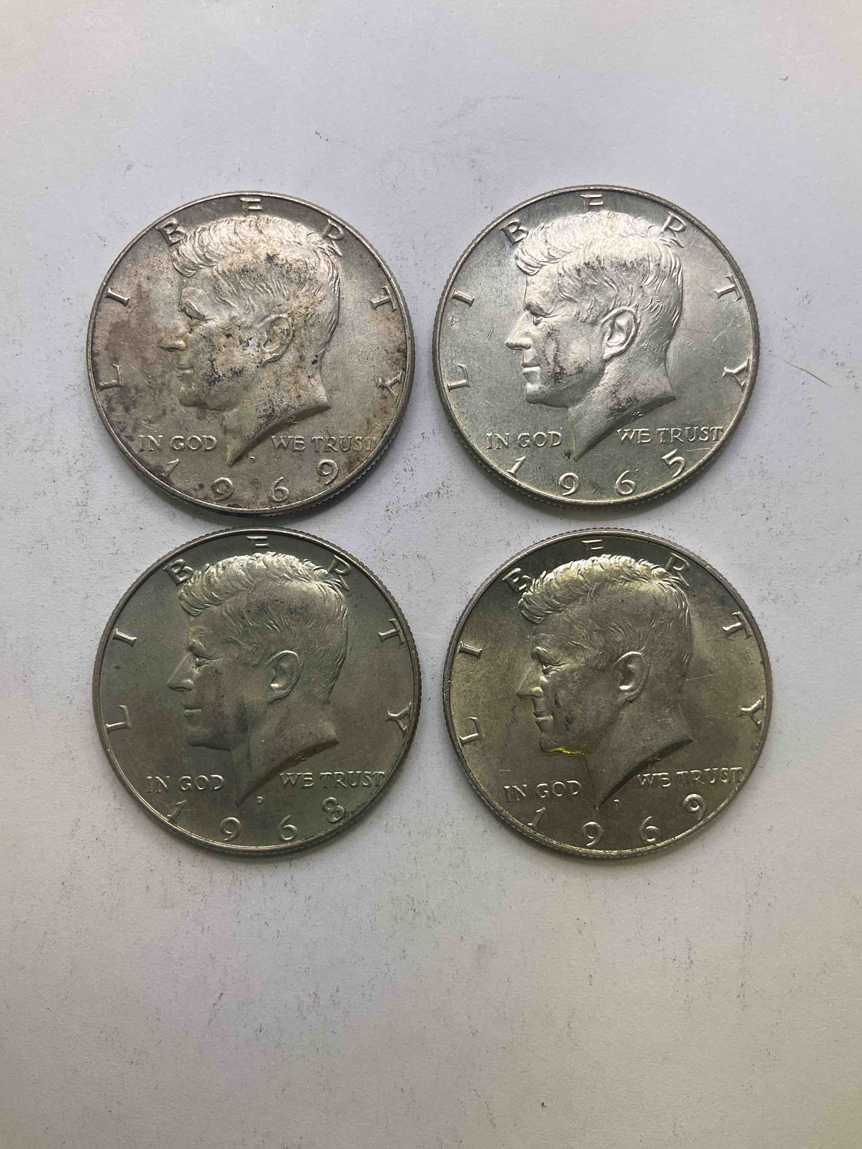 Silver Half Dollars! Did You Know From 1965-1970 The U.S. Minted Kennedy Half Dollars With 40% Silver? Check Out These Awesome Late 1960's Half Dollars With 40% Pure Fine Silver Content! After 1970 There Is Not Silver In U.S. Half Dollars! Grab These Awesome Pieces Of History & Invest In Precious Metals!