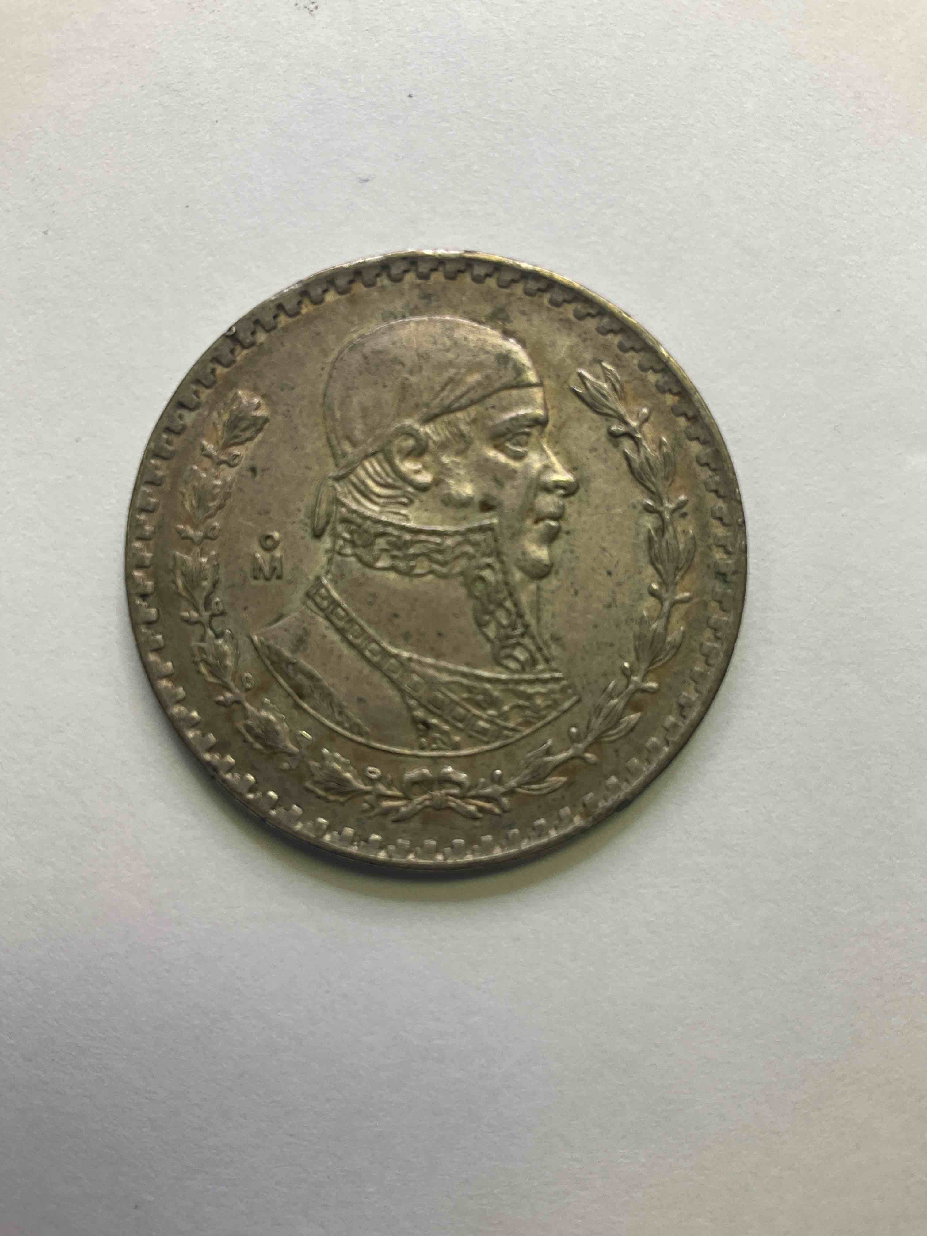 1963 Mexican Silver! Check Out this Cool Antique Large Mexican Silver One Peso Coin From 1963! In Good, Circulated Condition. Invest In Precious Metals!